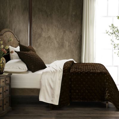 HiEnd Accents Stella Solid Color Faux Silk Velvet Romantic Modern Rustic 3 Piece Quilt Set with Pillow Shams, Full/Queen