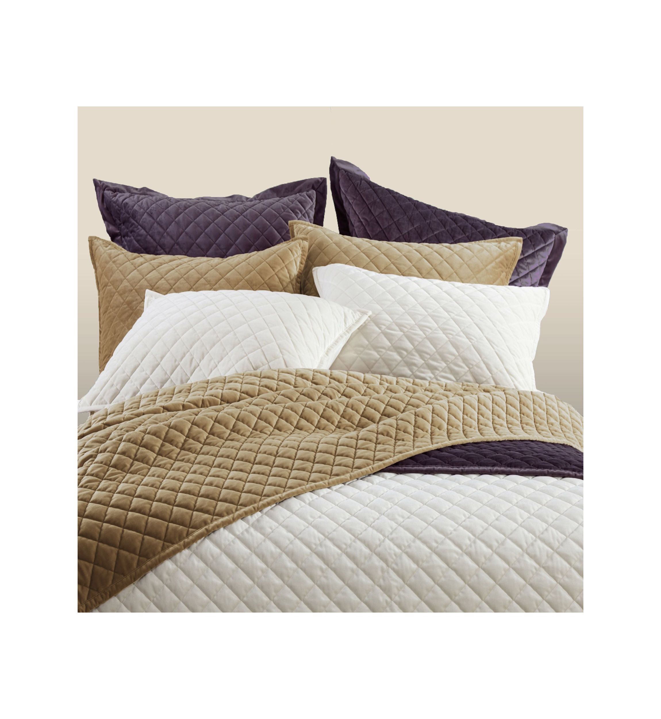 Velvet Diamond Quilt