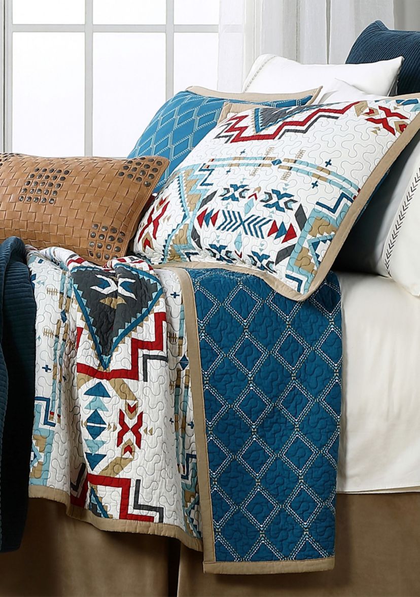 Spirit Valley Reversible Quilt Set
