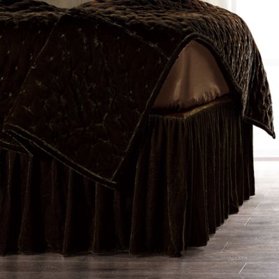HiEnd Accents Stella Faux Silk Velvet Romantic Western Bed Skirt, 1PC, Queen