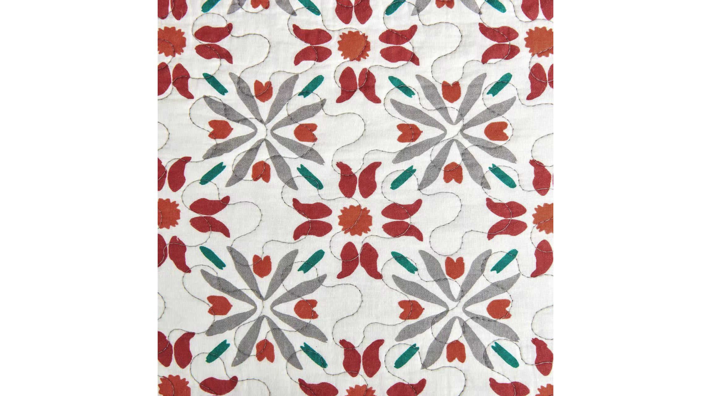 Abbie Western Paisley Reversible Quilt Set