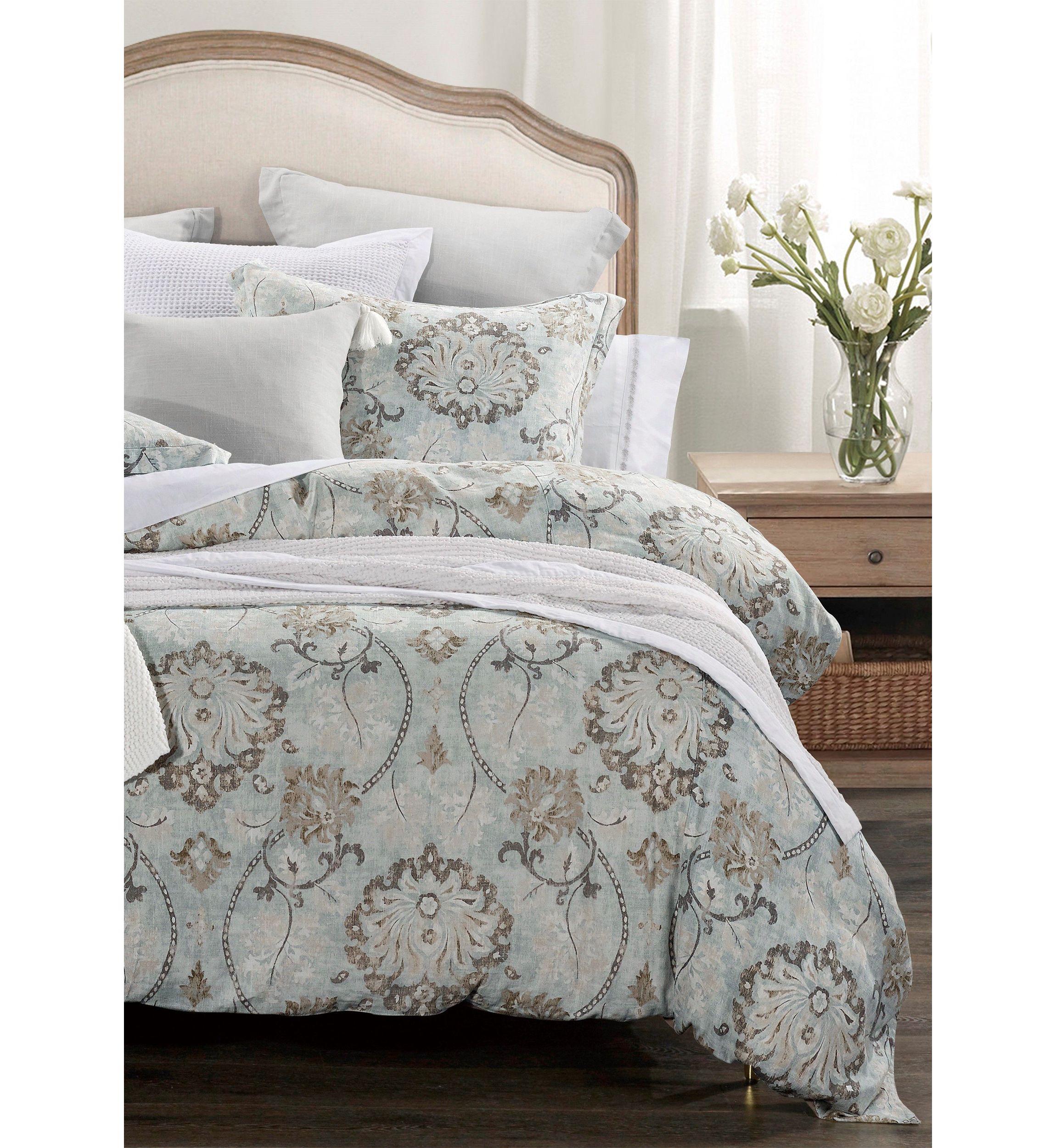 Dalia Victorian Floral Comforter Set, 3 Piece