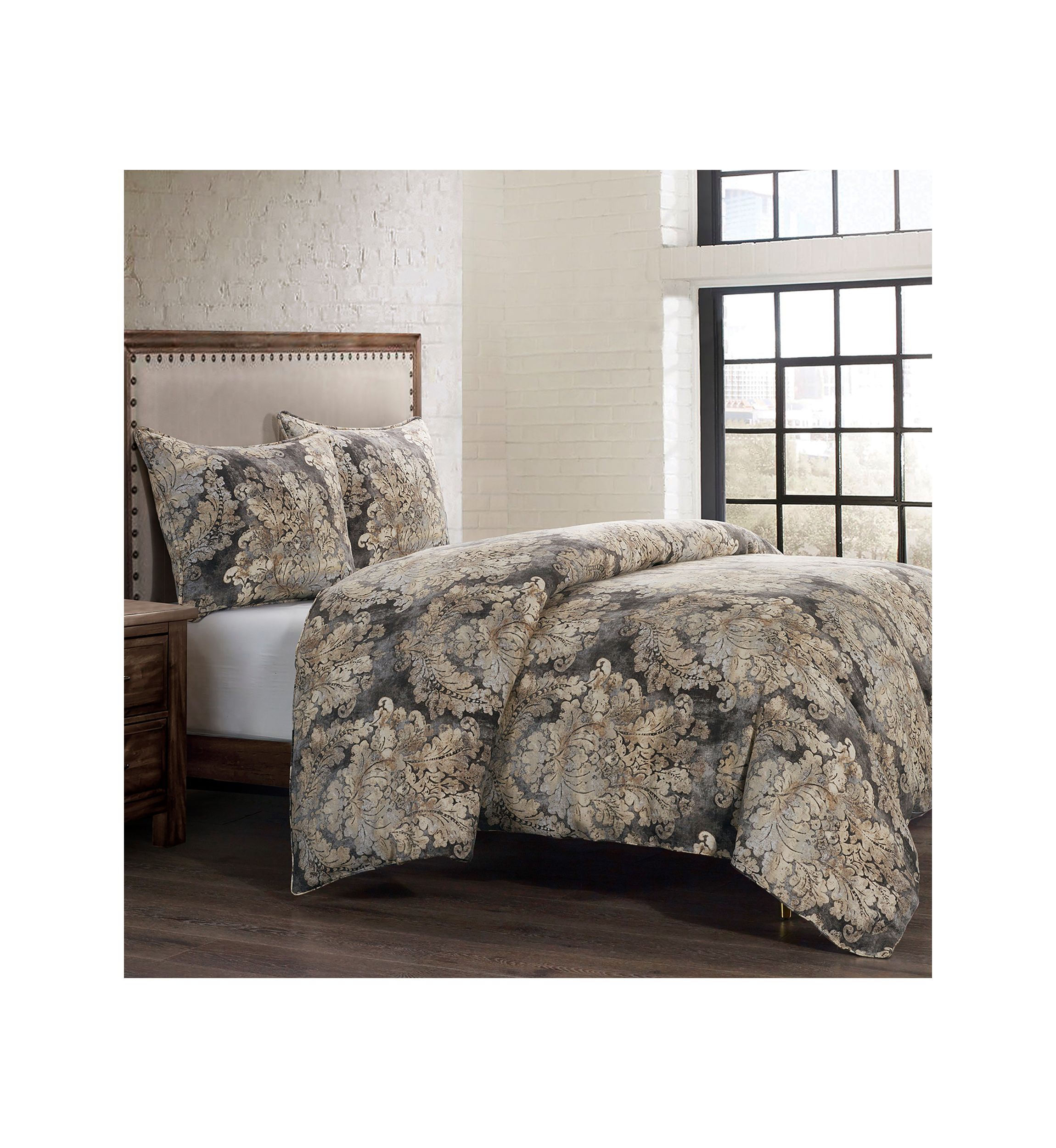 Victoria Damask Bedding Set