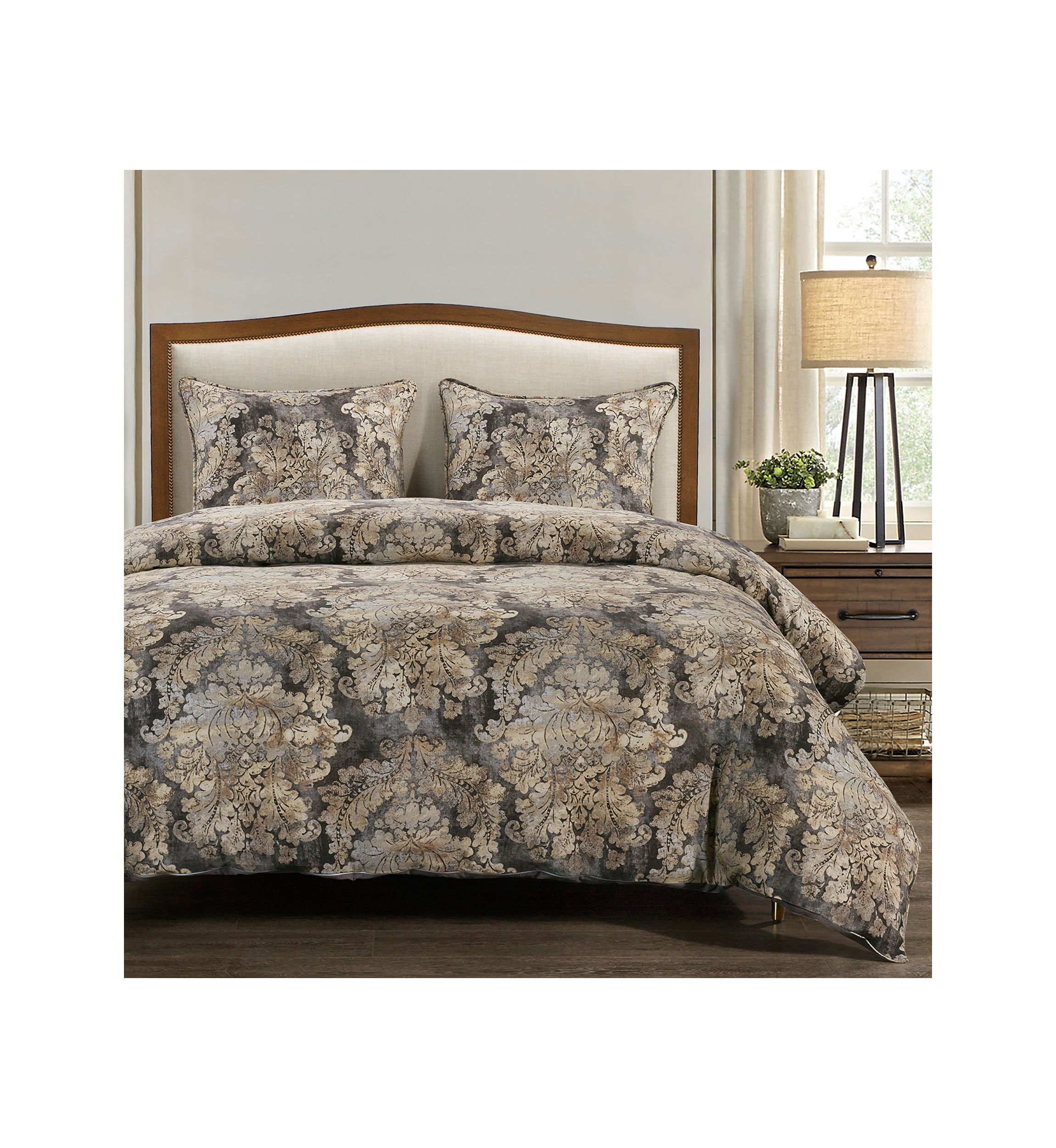 Victoria Damask Bedding Set