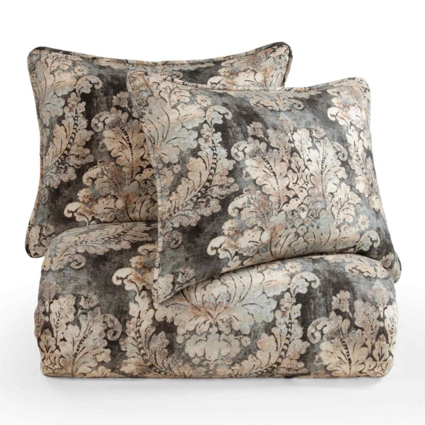 Victoria Damask Bedding Set