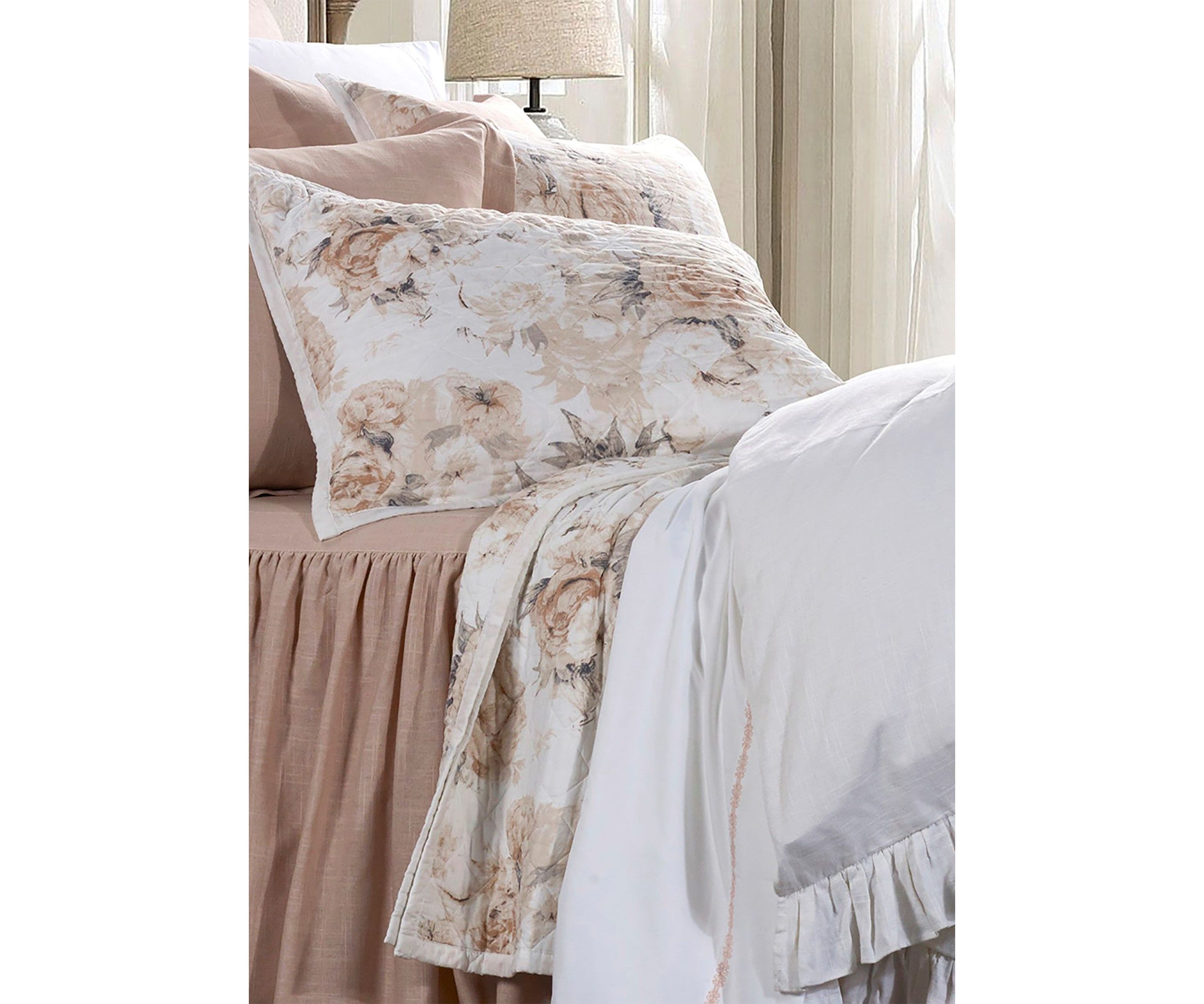 Colette Reversible Quilt Set