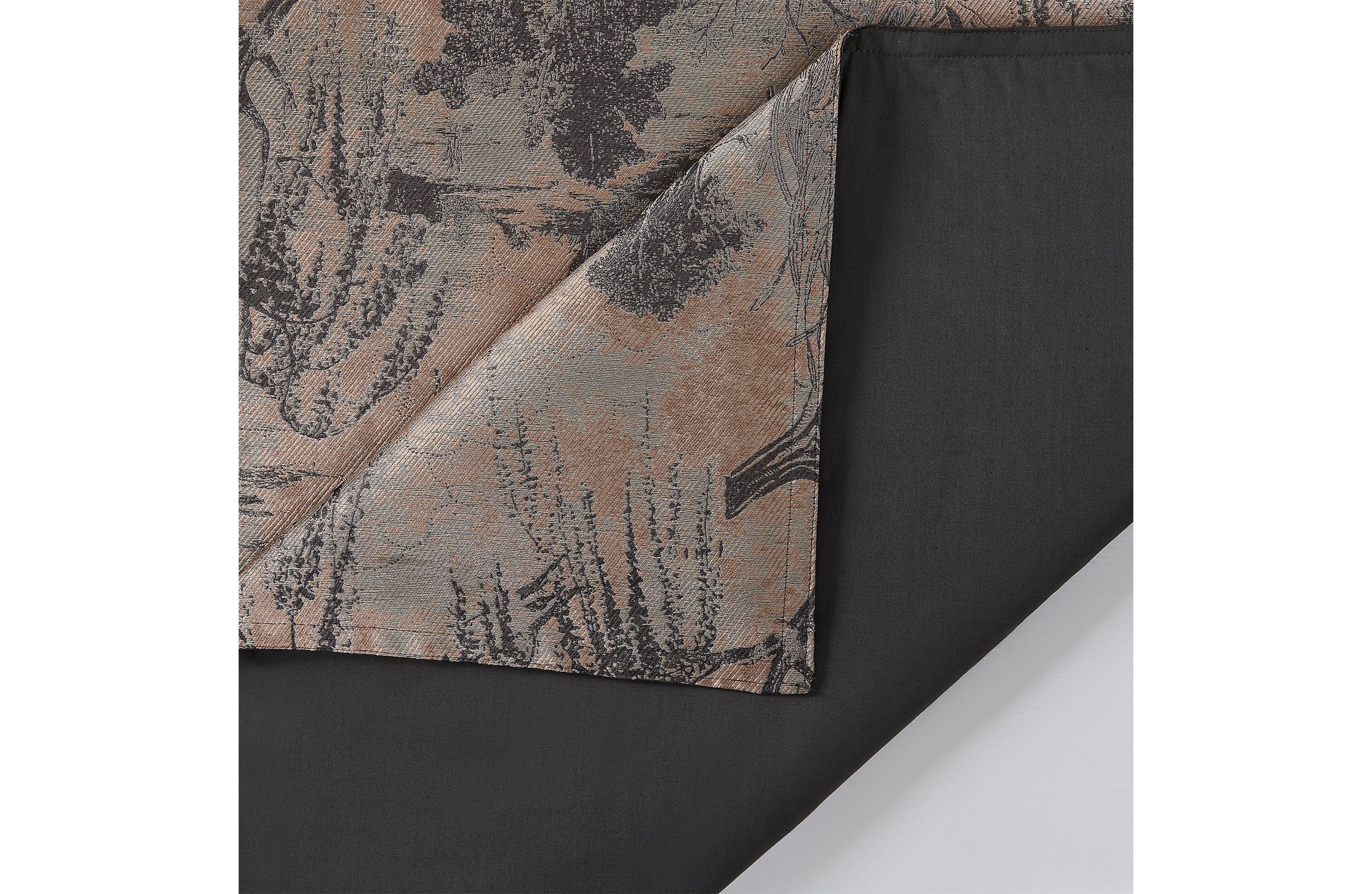 Pastoral Jacquard Comforter Set