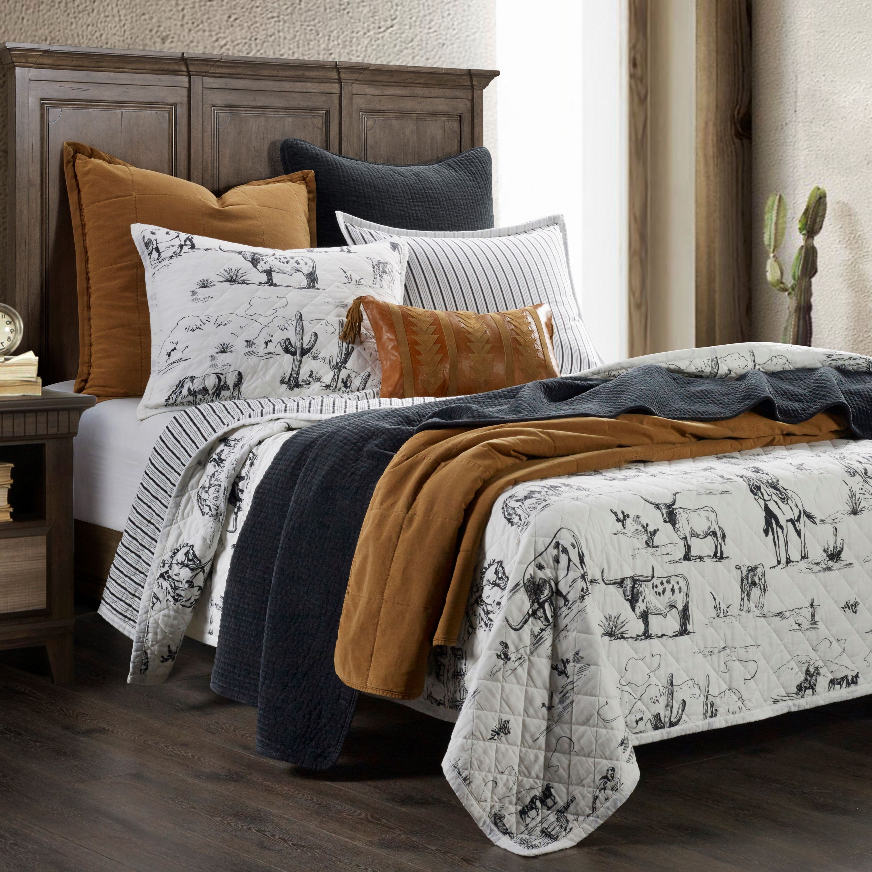Ranch Life Western Toile Reversible Quilt Set, 3-Piece