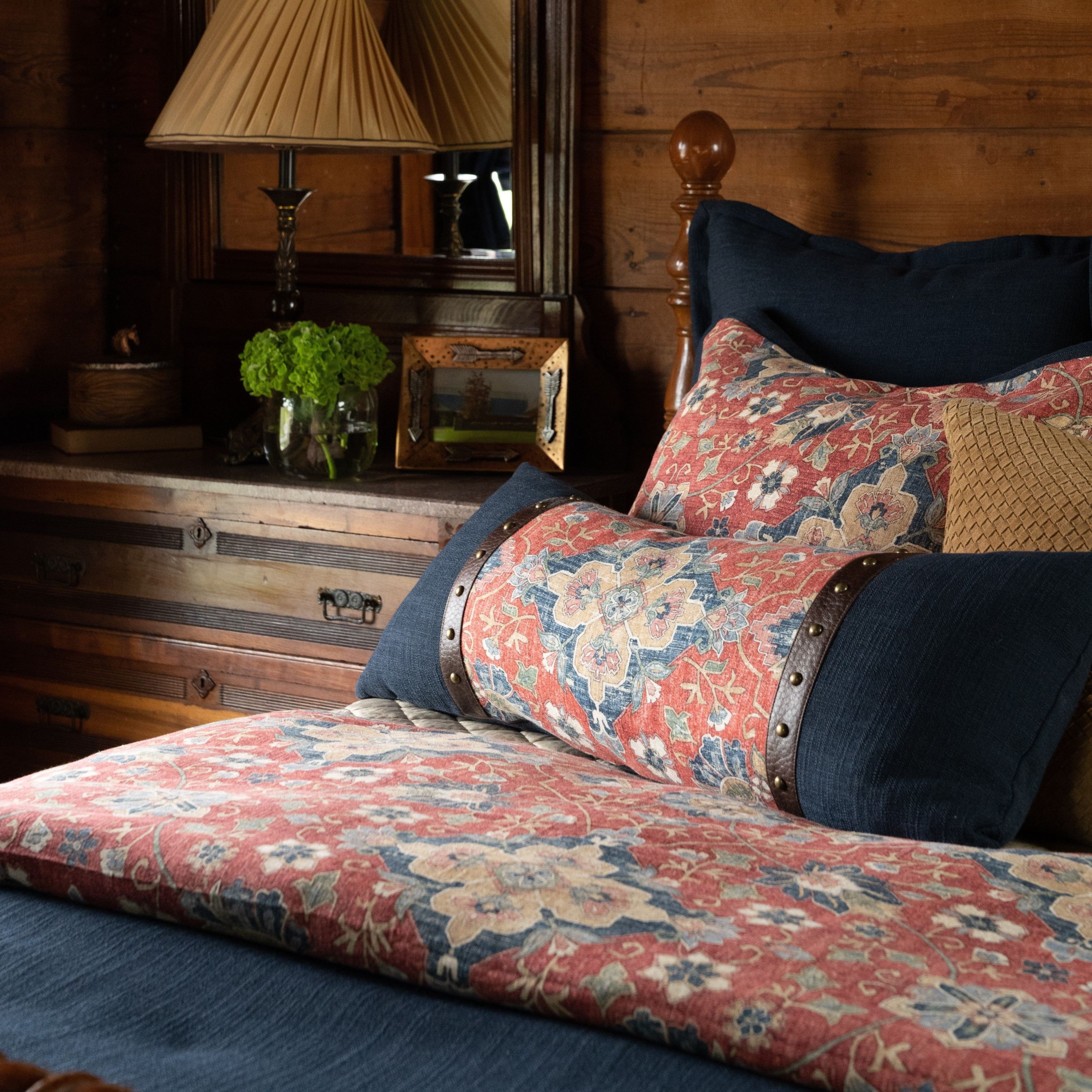 Melinda Washed Linen Vintage Floral Medallion Duvet Cover Set, 3 Piece