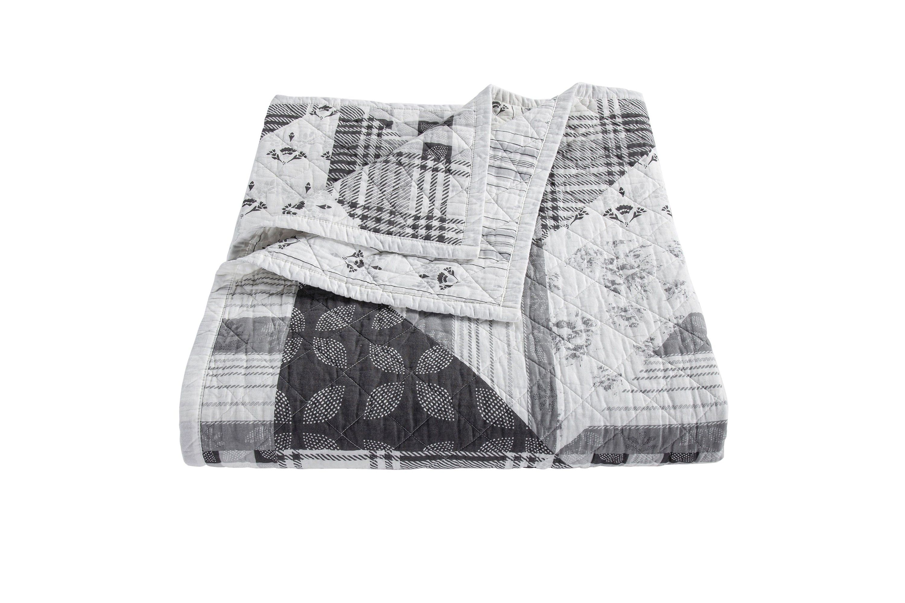Patchwork Prairie Reversible Quilt Set