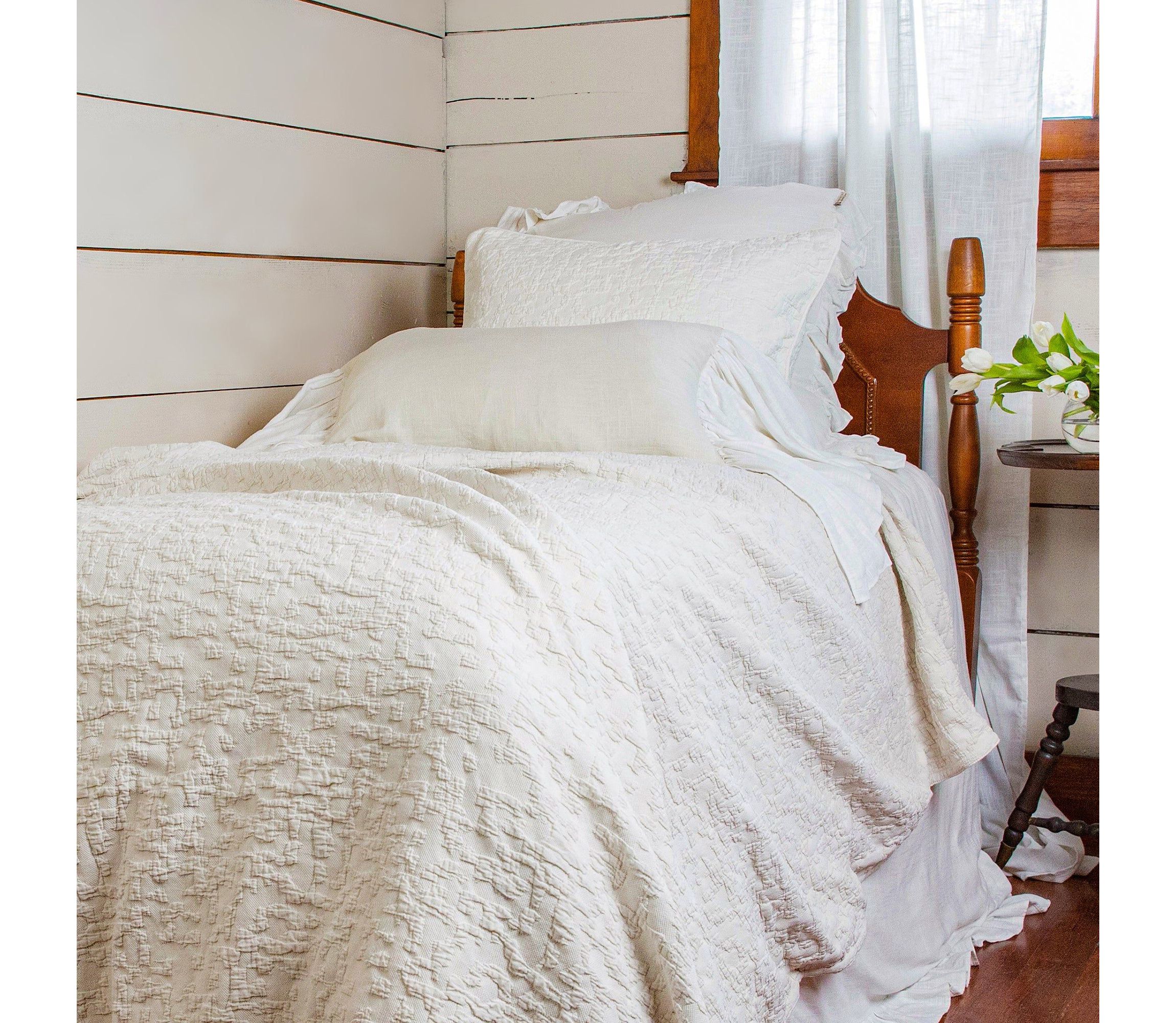 Porto Matelassé Duvet Cover Set