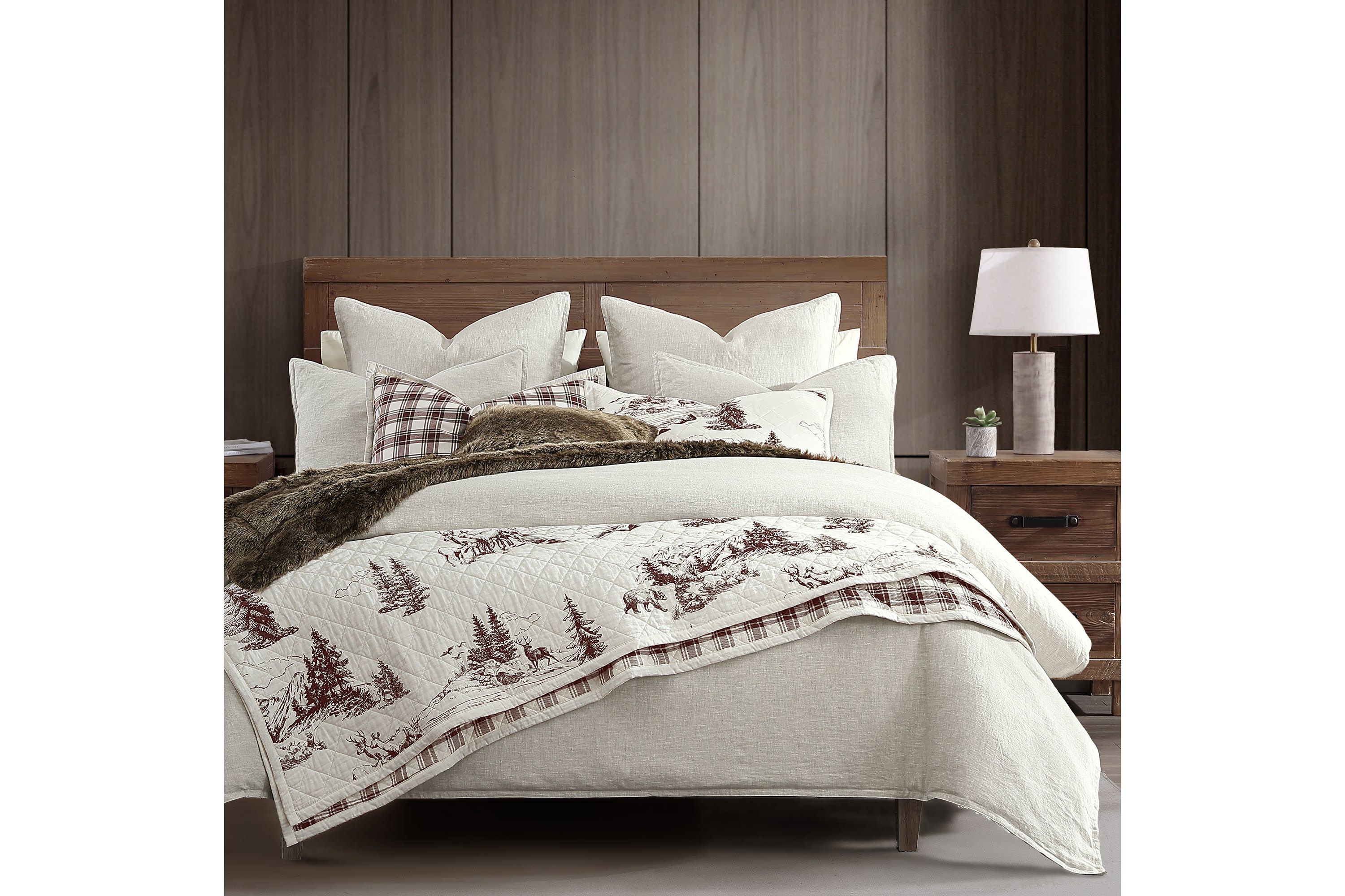 White Pine Reversible Quilt Set