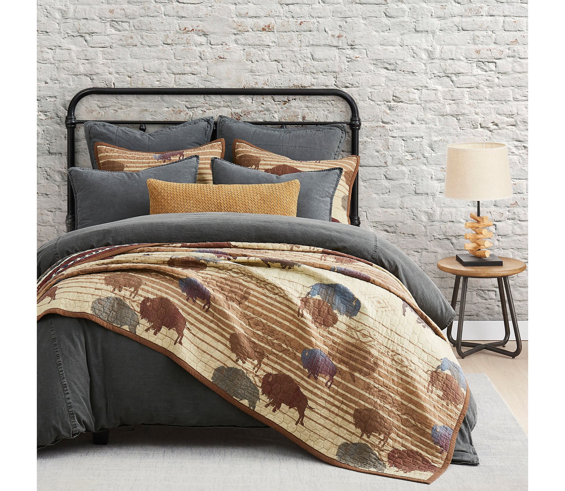 Home on the Range Reversible Quilt Set, 3-Piece