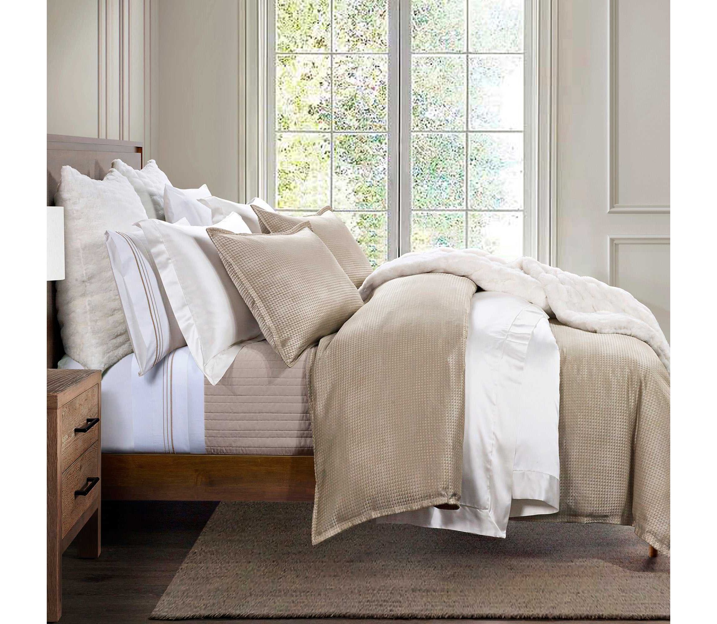 Sydney Jacquard Comforter Set, 3-Piece