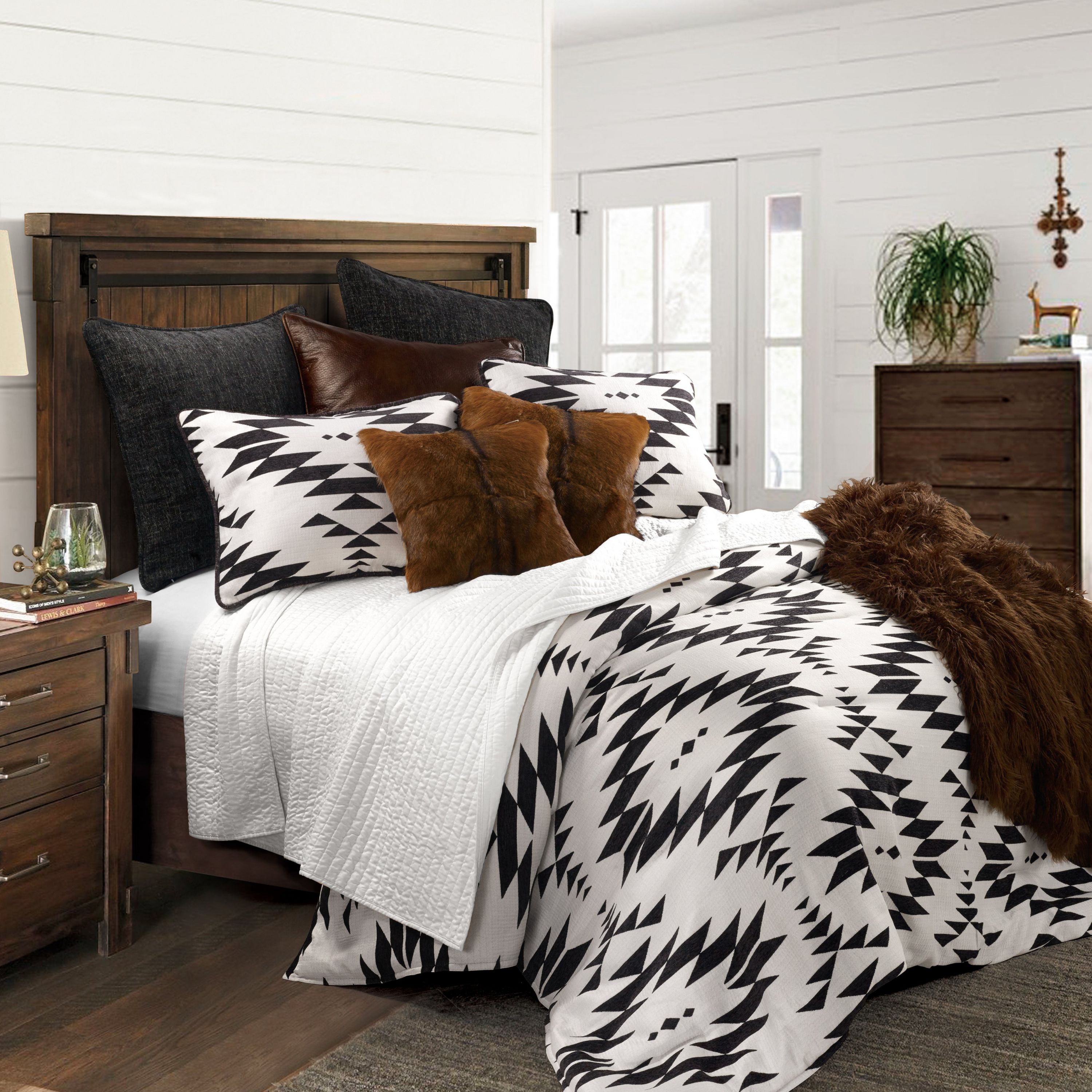Amelia Aztec Comforter Set, 3 Piece