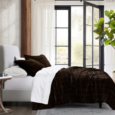 HiEnd Accents Stella Faux Silk Velvet Double Box Stitch Modern Rustic 3 Piece Quilt Set, Full/Queen