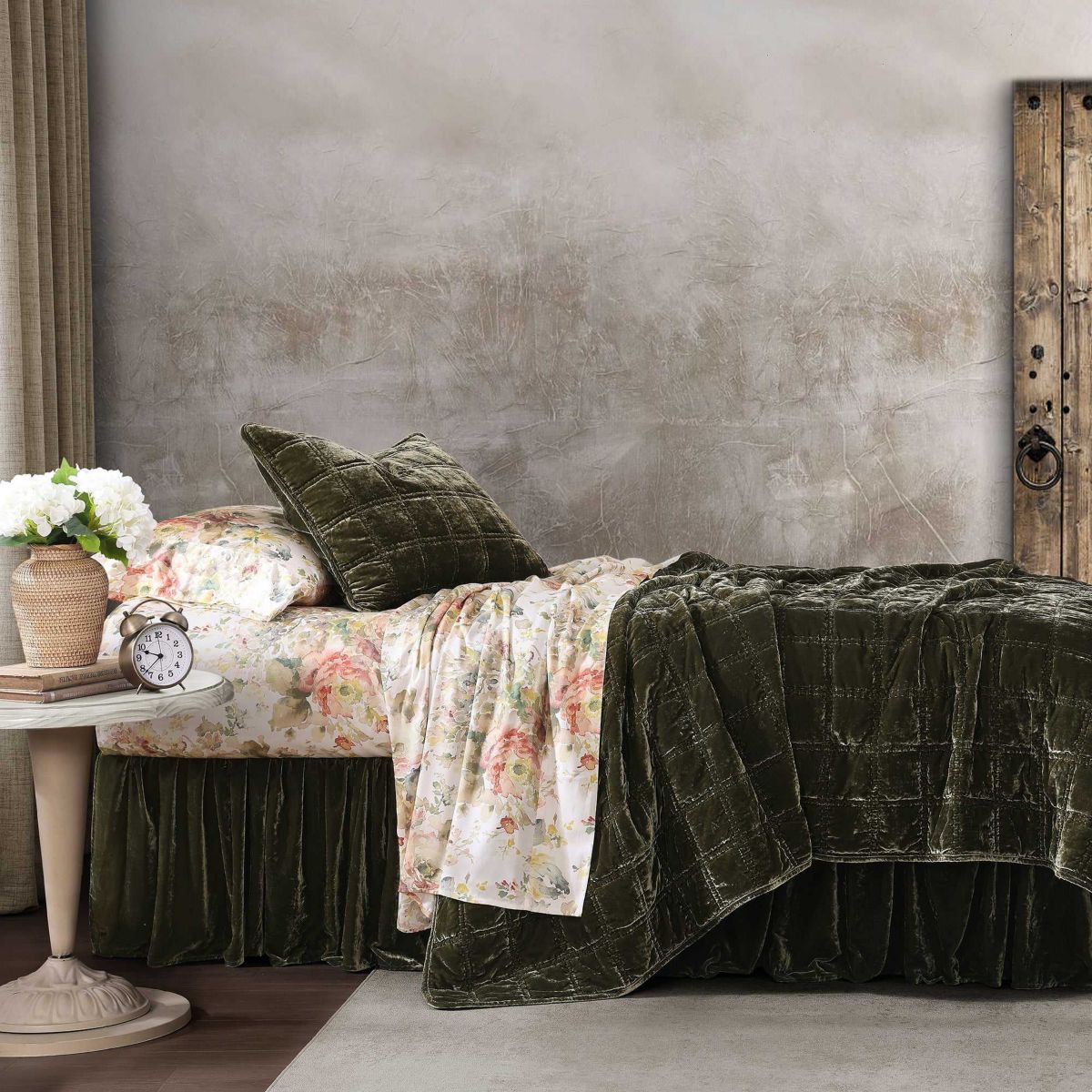 HiEnd Accents Stella Faux Silk Velvet Double Box Stitch Modern Rustic 3 Piece Quilt Set