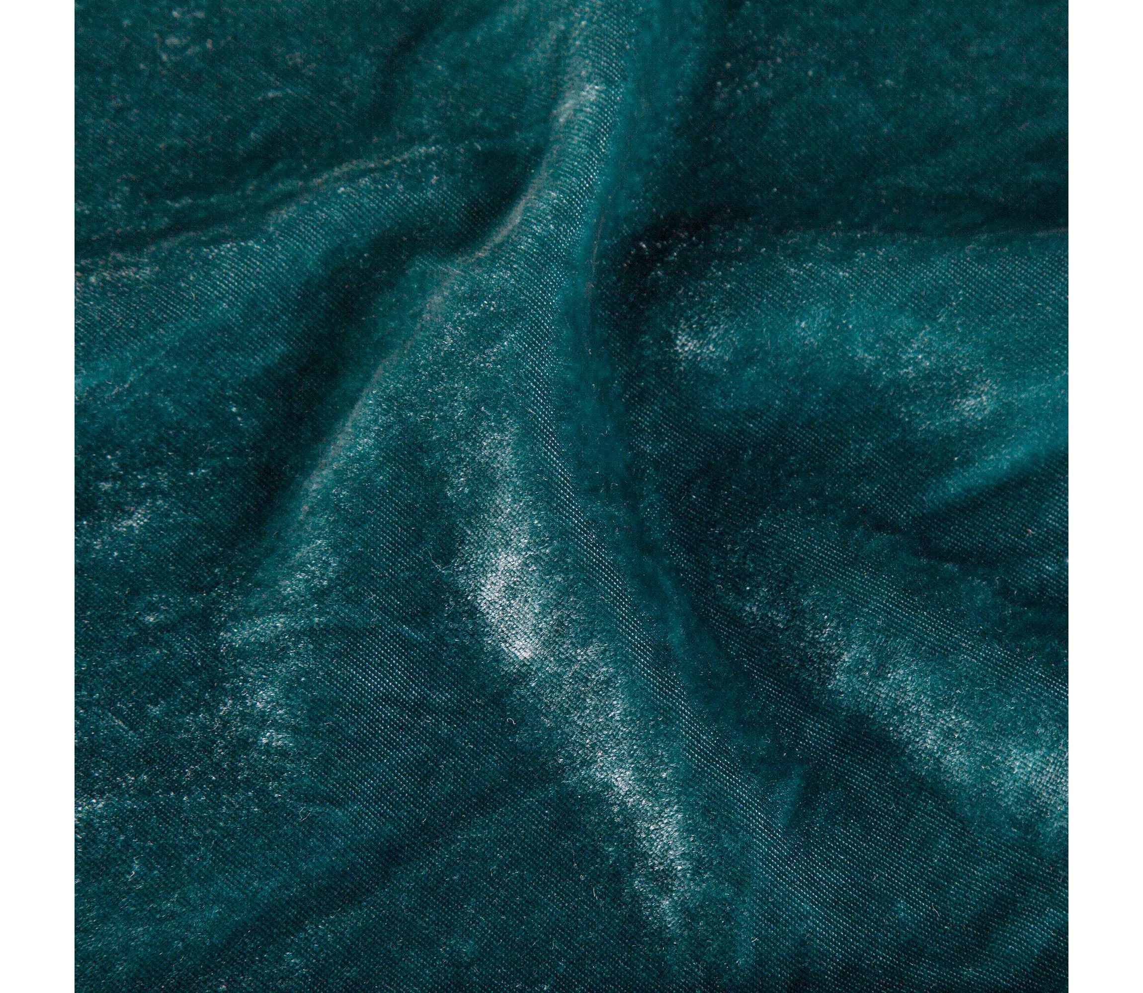HiEnd Accents Stella Faux Silk Velvet Romantic Western Waterfall 2 Piece Pillowcase Set