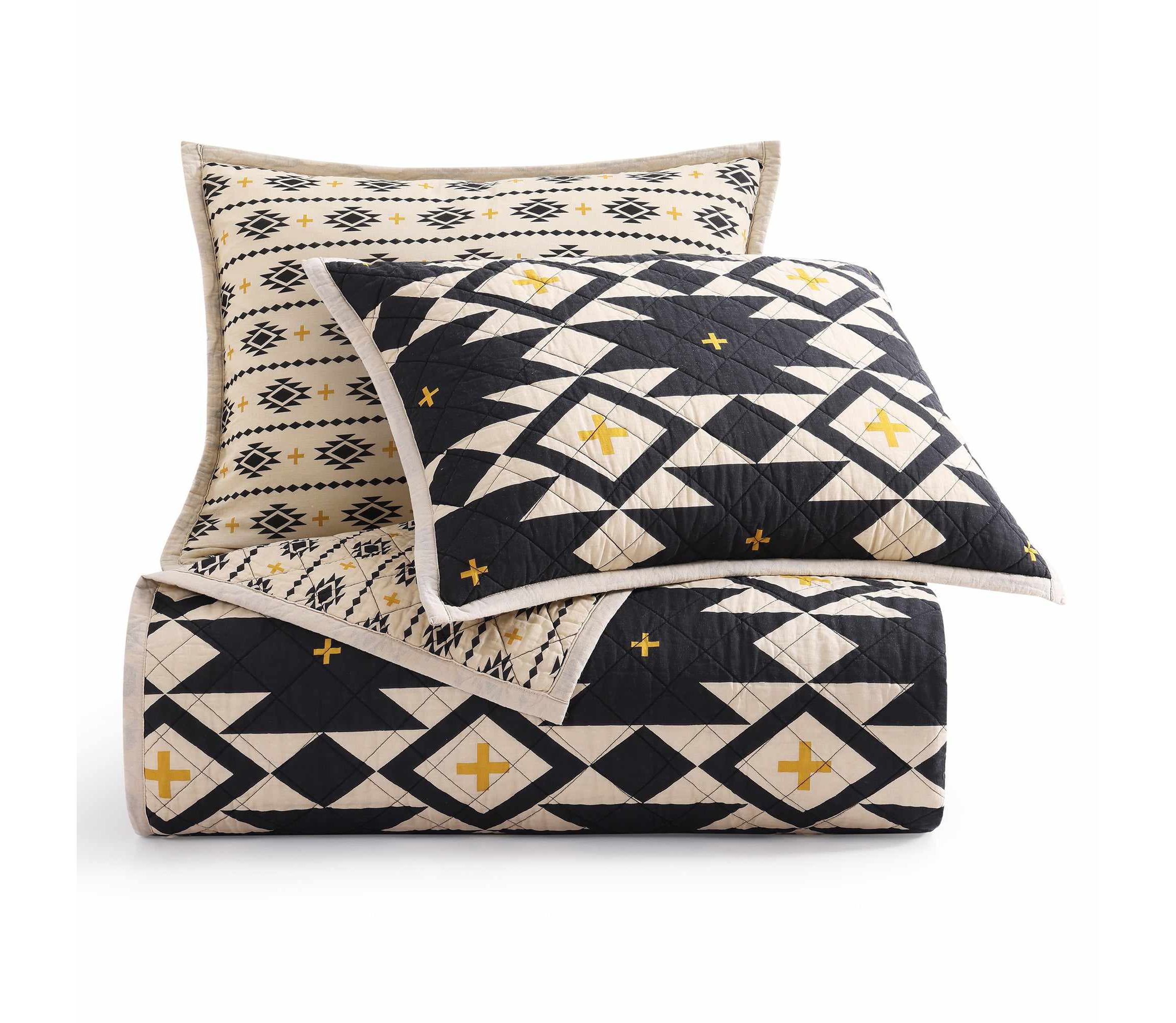 Paseo Road High Desert Reversible Aztec Southwestern Rustic Bedding 3 Piece Quilt Set