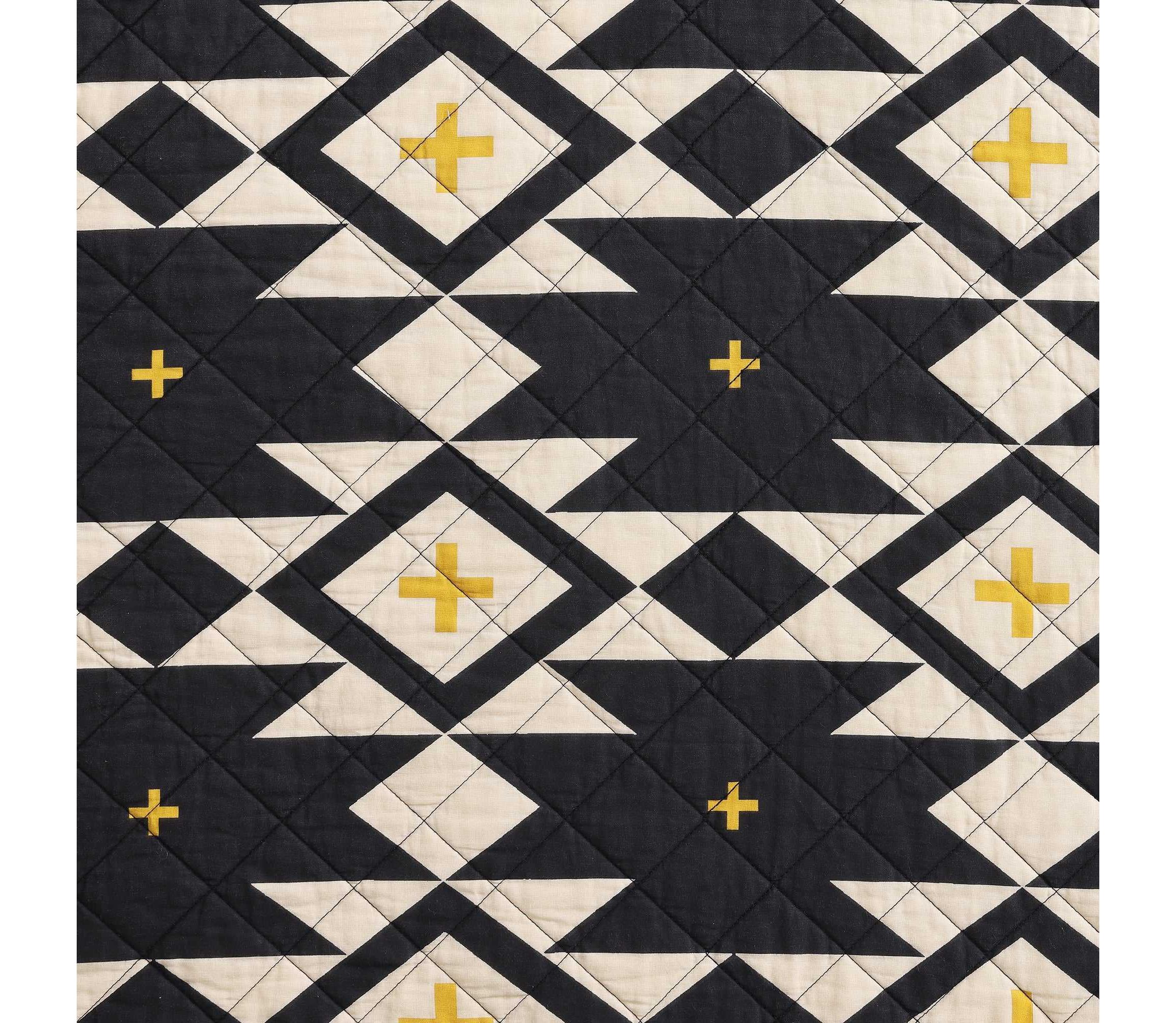 Paseo Road High Desert Reversible Aztec Southwestern Rustic Bedding 3 Piece Quilt Set