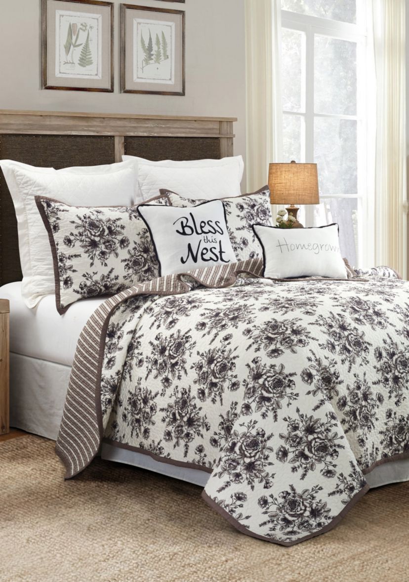 Lyla Reversible Floral Print Quilt Set