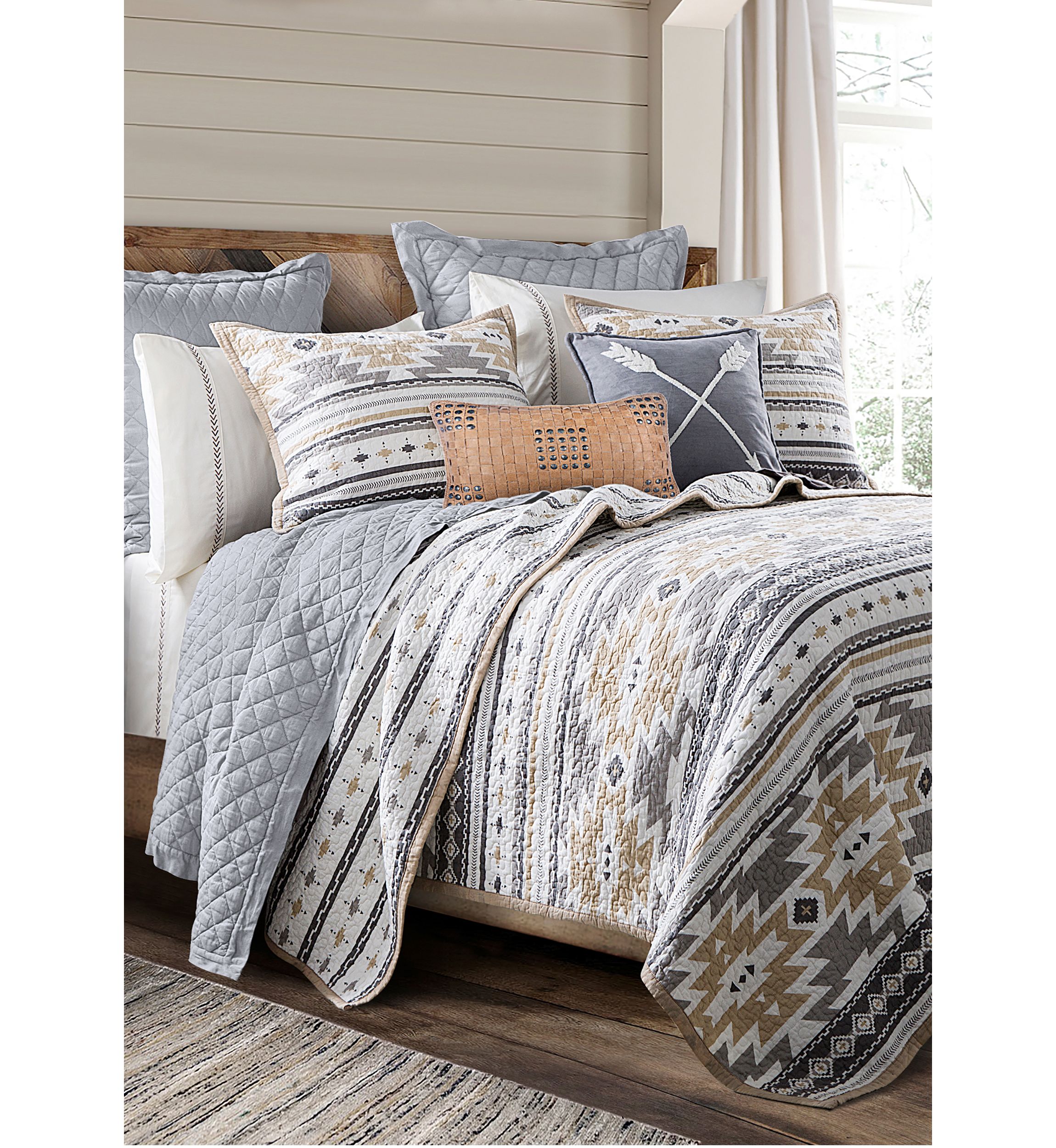 Desert Sage Reversible Quilt Set, 3-Piece