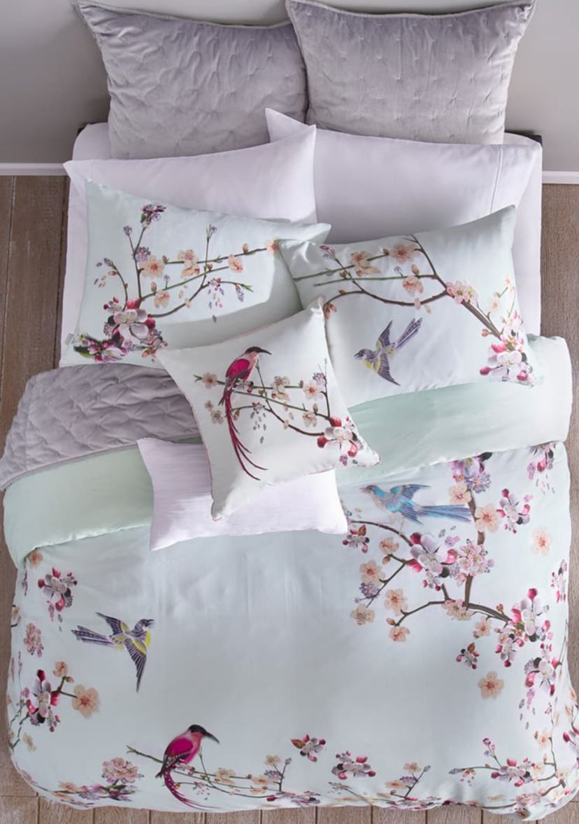 Flight of the Orient Reversible Duvet Cover Set
