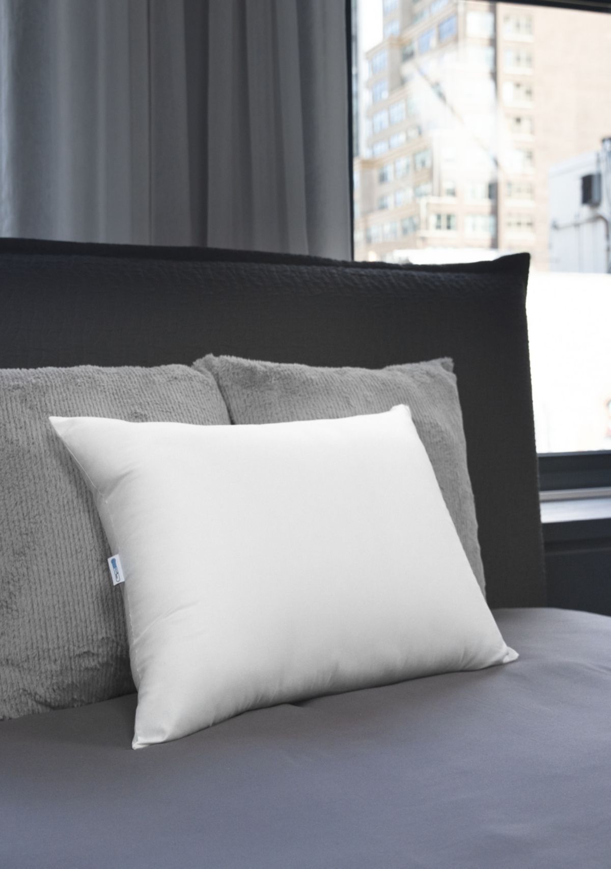 CoolMAX 400 Thread Count Pillow 2 Pack 