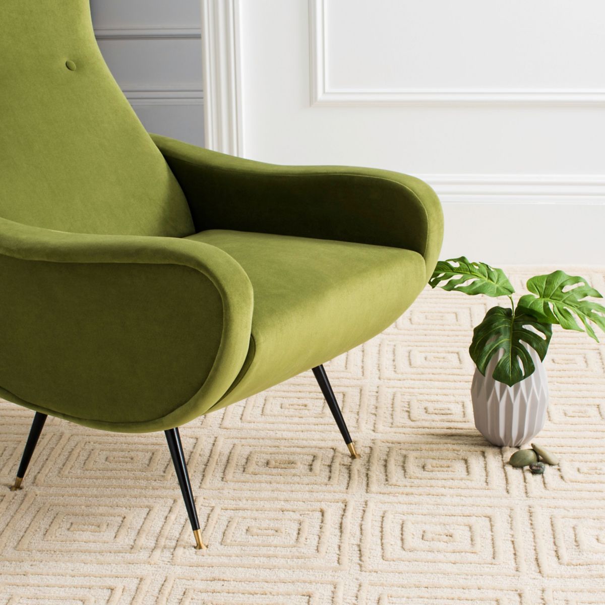 Elicia Accent Chair