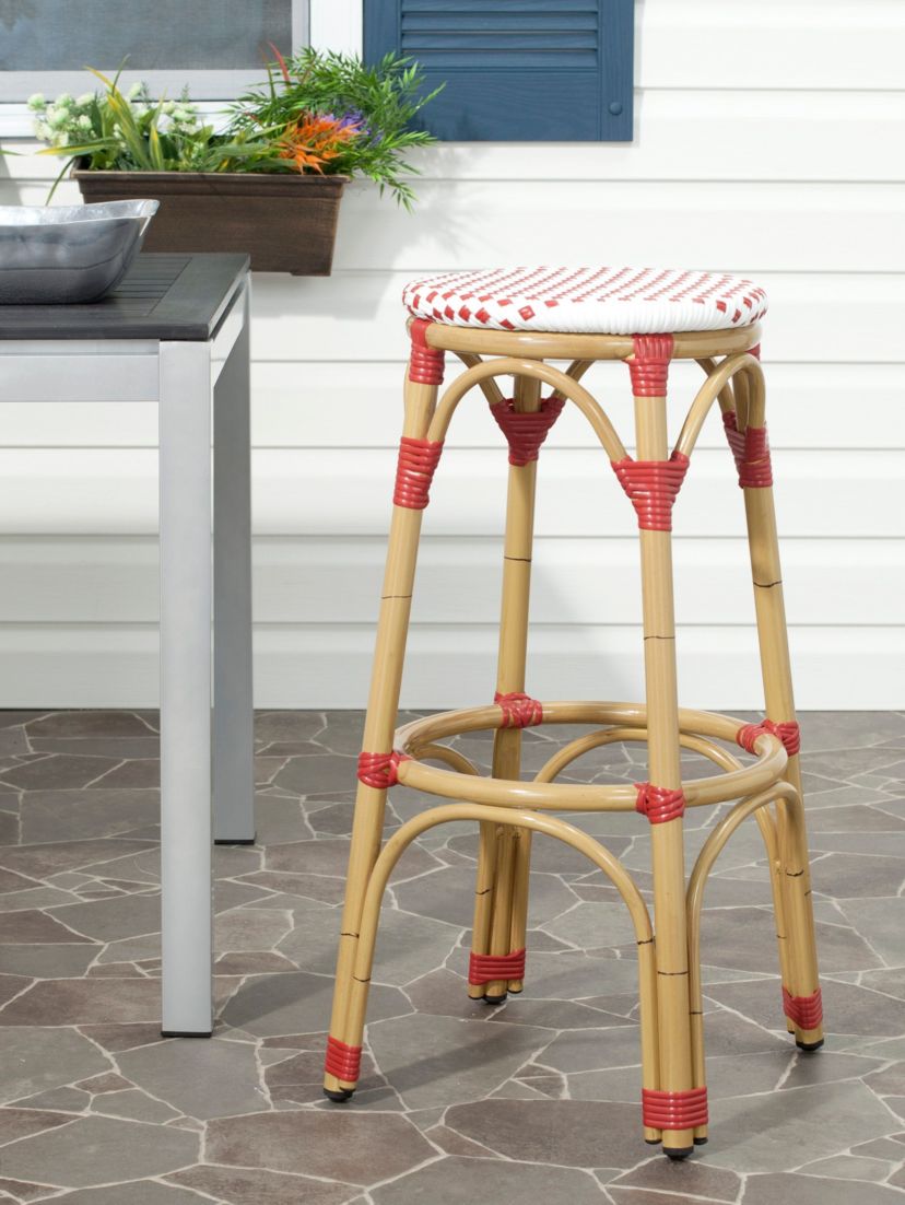 Kipnuk Outdoor Stool