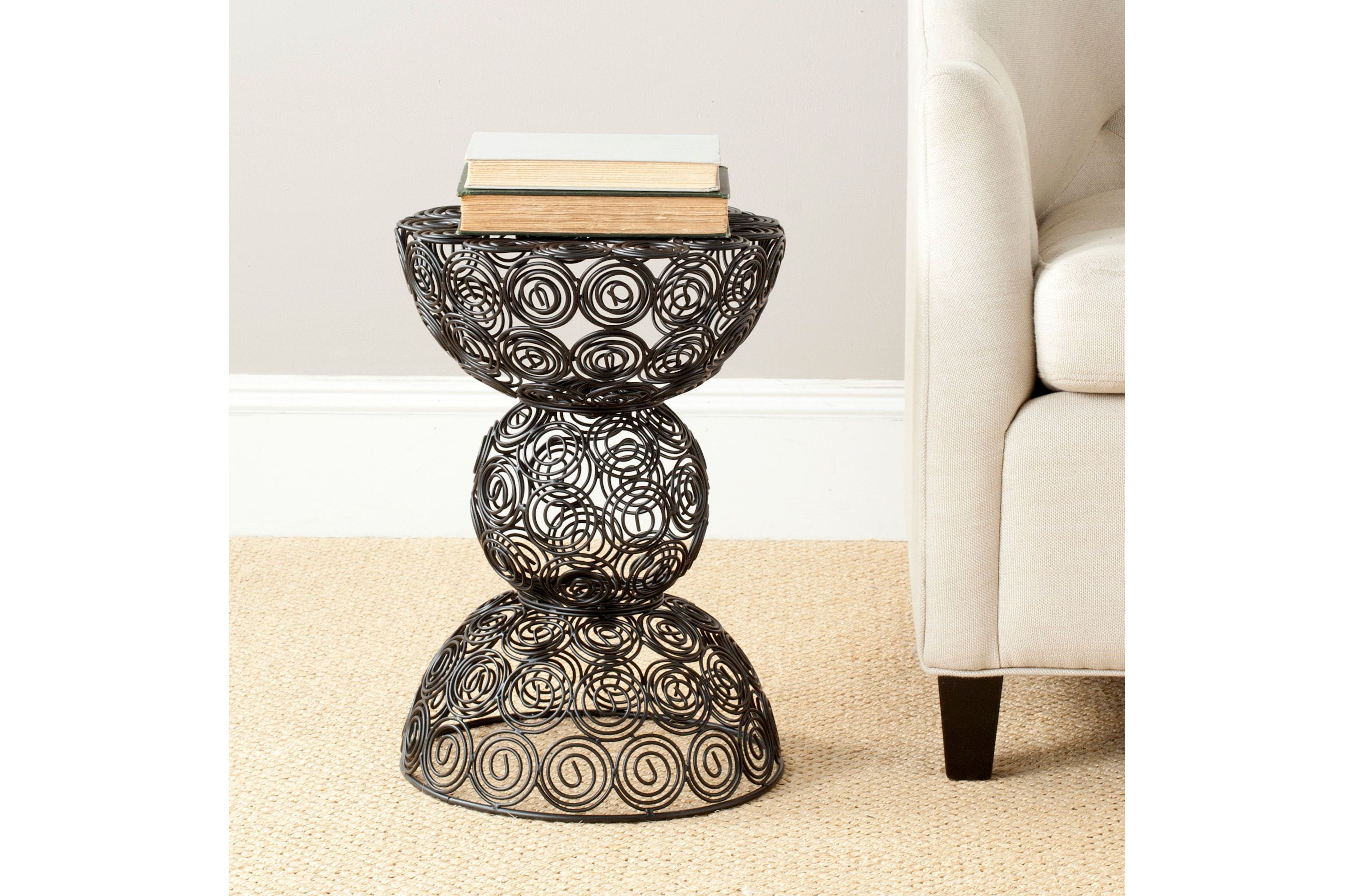 Leila Iron Wire Stool