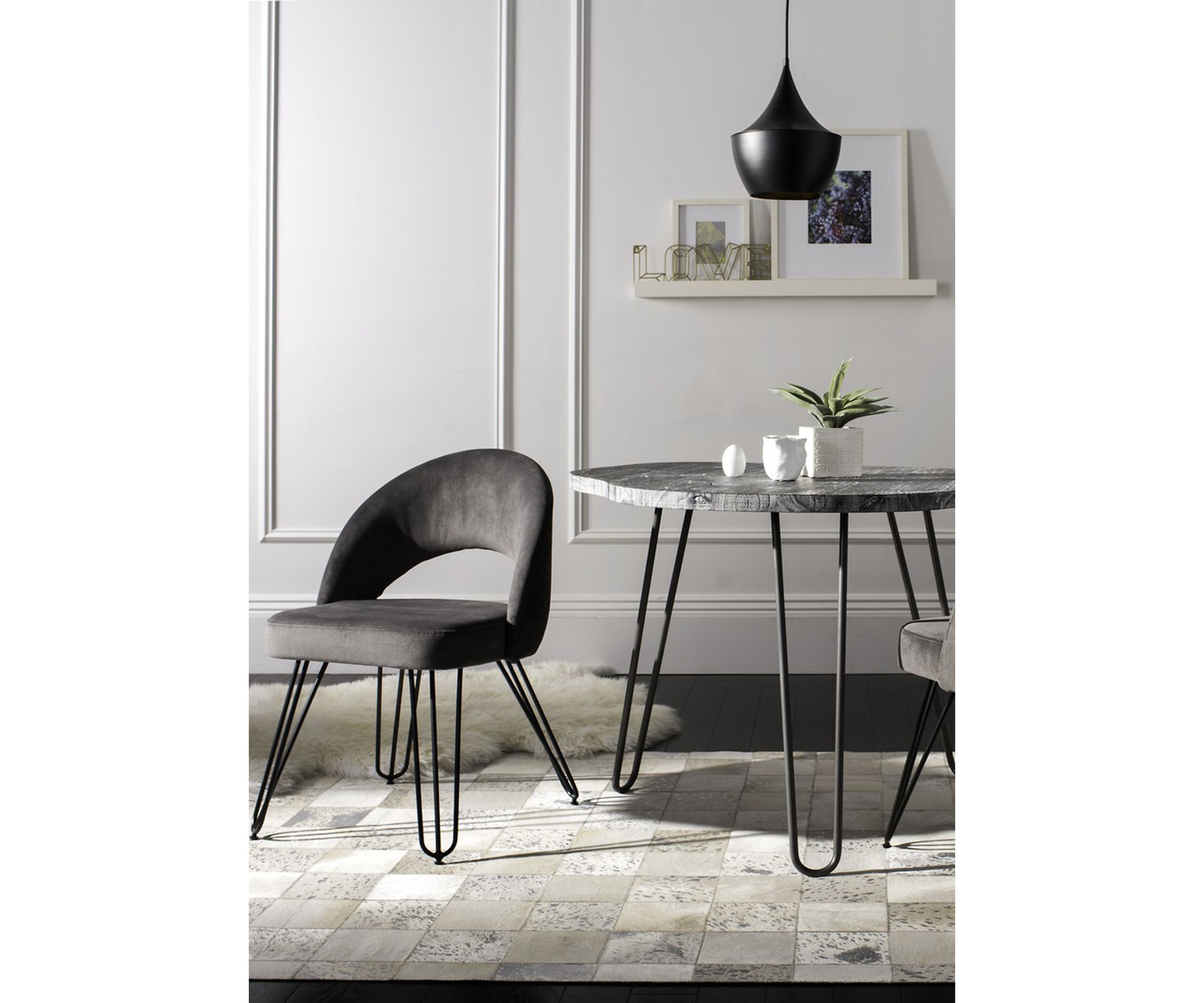 Set of 2 Jora Retro Side Chairs 