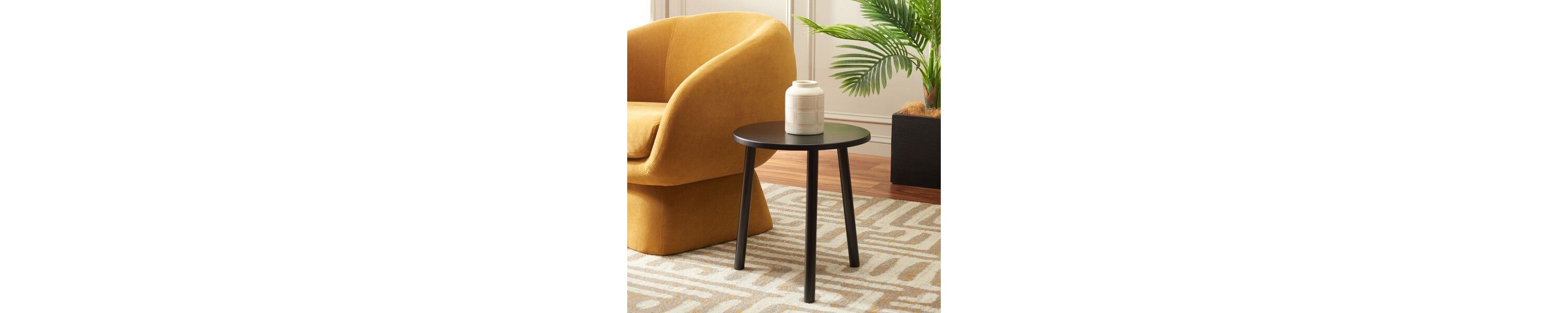 Ivitrio Round Accent Table