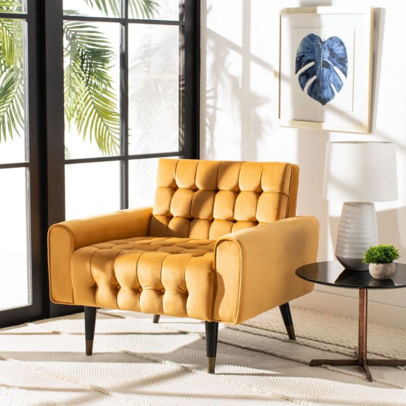 Amaris Tufted Accent Chair