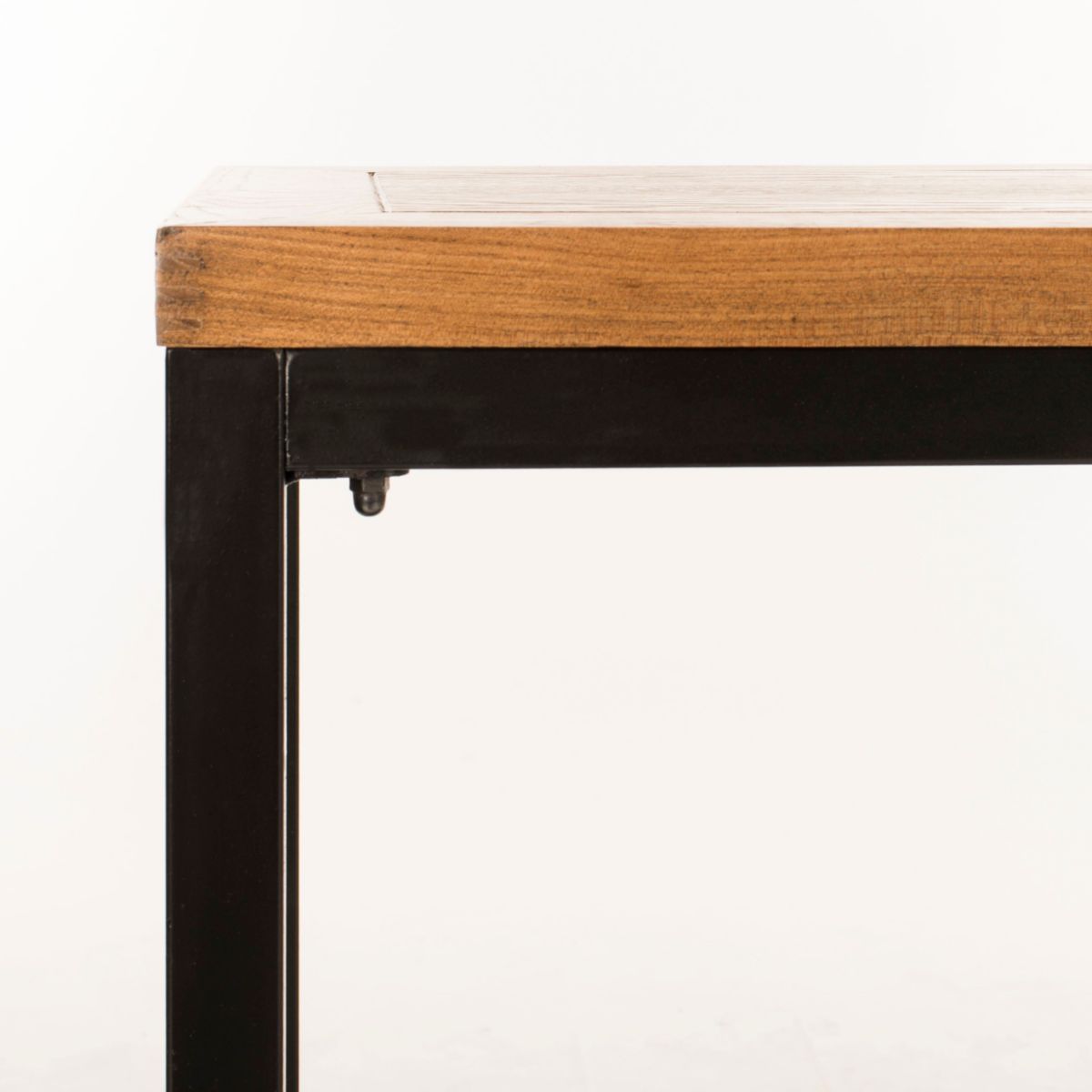 Dennis Console