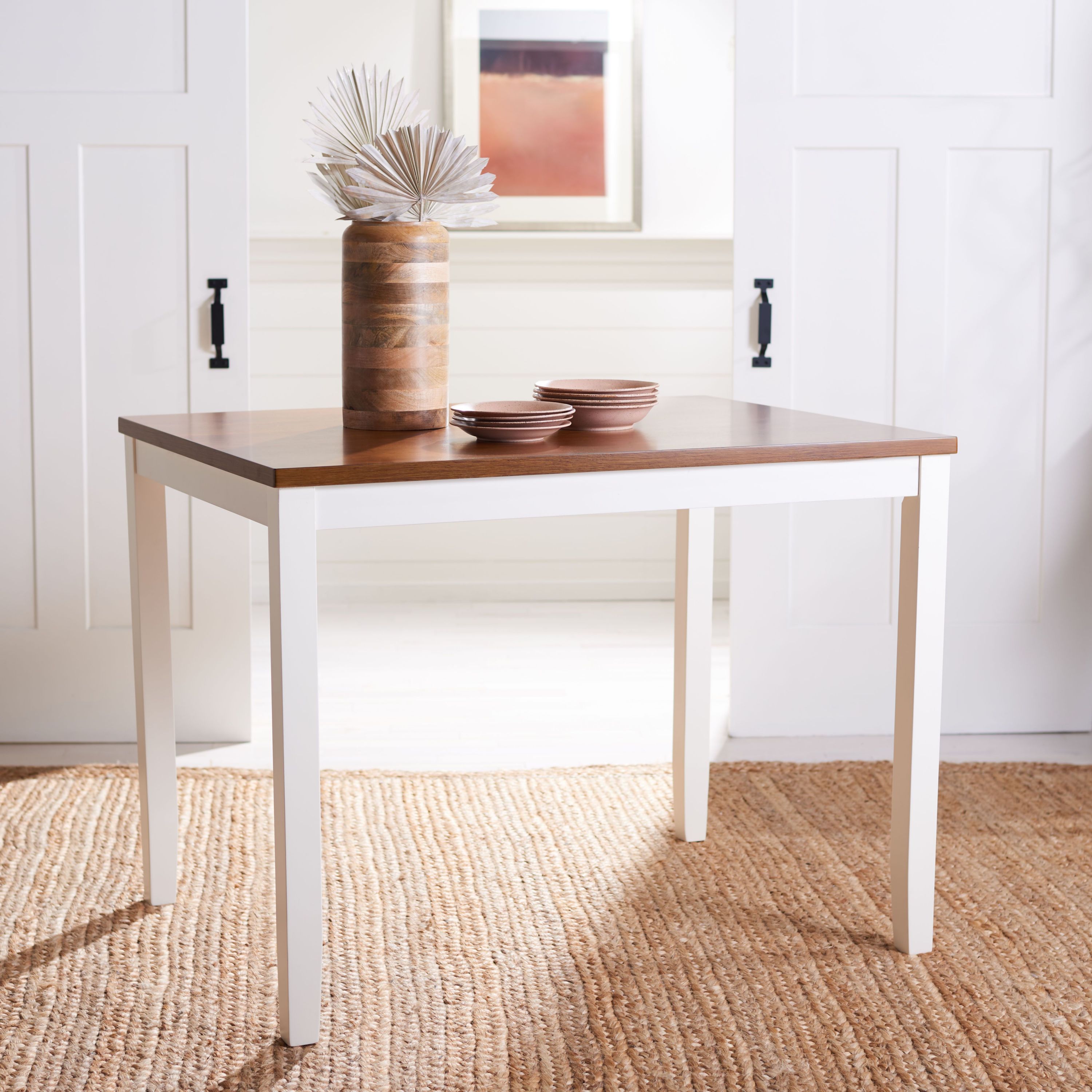 Izzy Counter Table