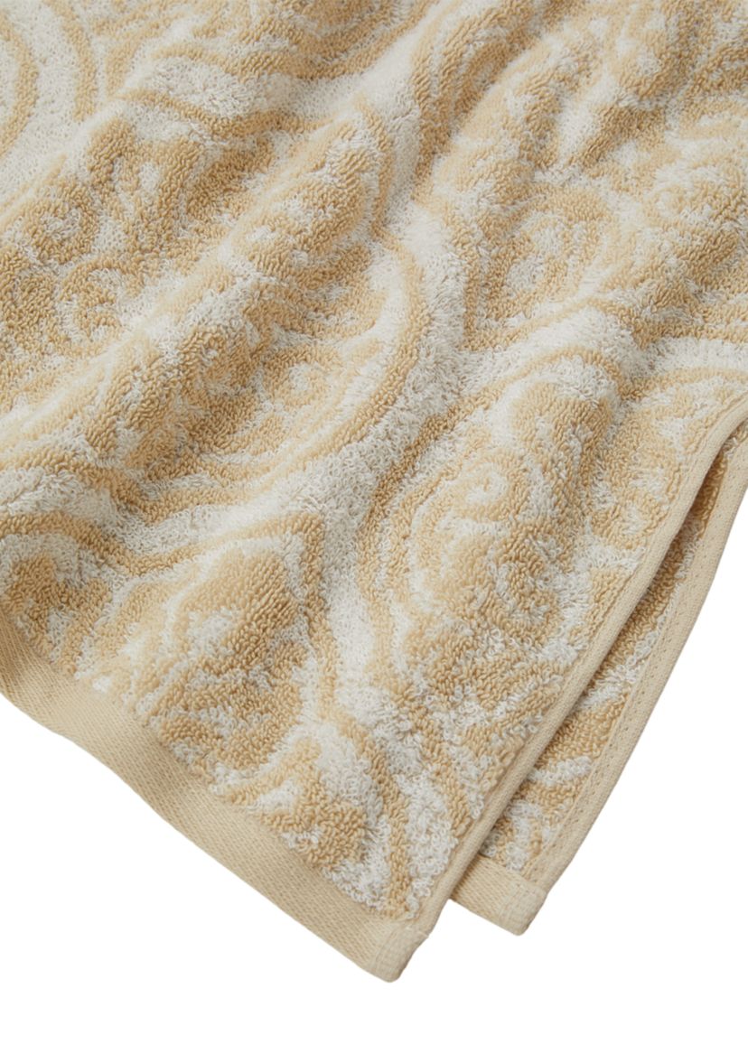 Classic Fashion Hand Towel