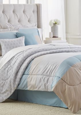 modern.southern.home.marianne 10 piece comforter bed in a ba