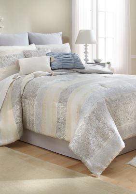 modern.southern.home.corinna 10 piece comforter bed in a ba