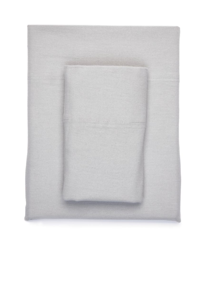 Solid Flannel Sheet Set