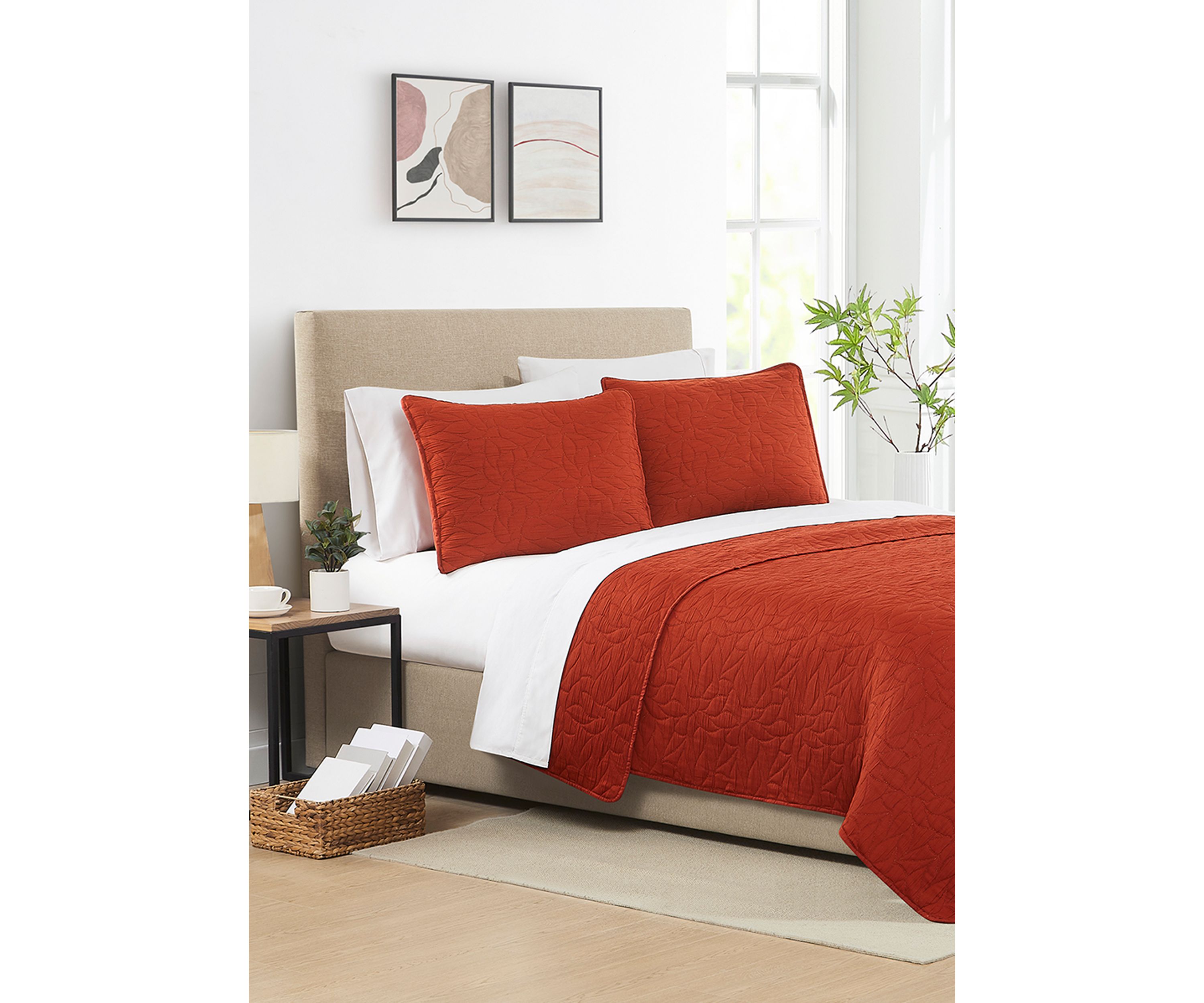 Leaf Stitch Quilt Set