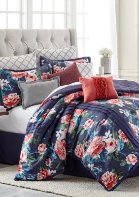 modern.southern.home.garnet 6 piece comforter bed in a ba