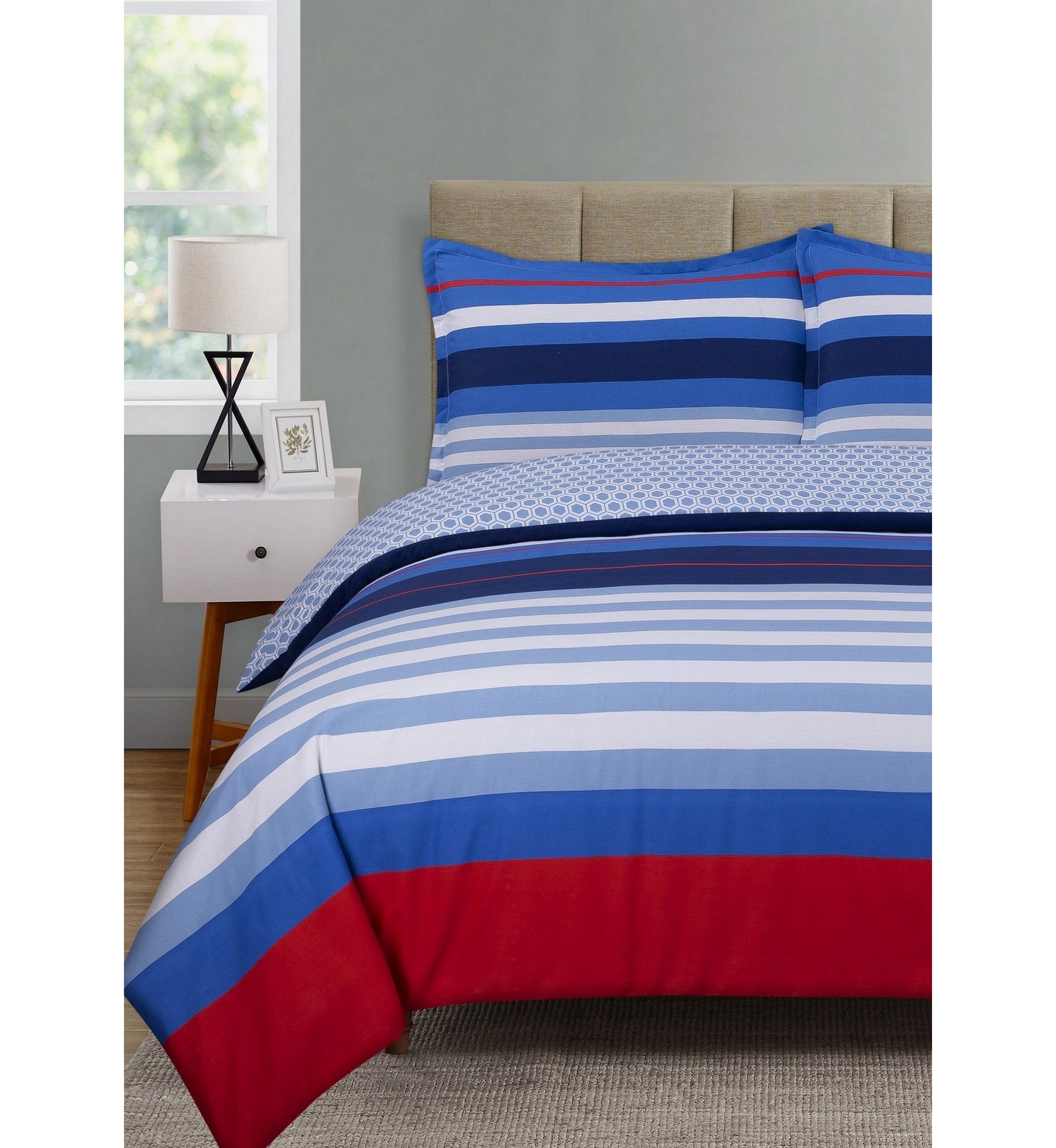 Harbor Stripe Comforter Set