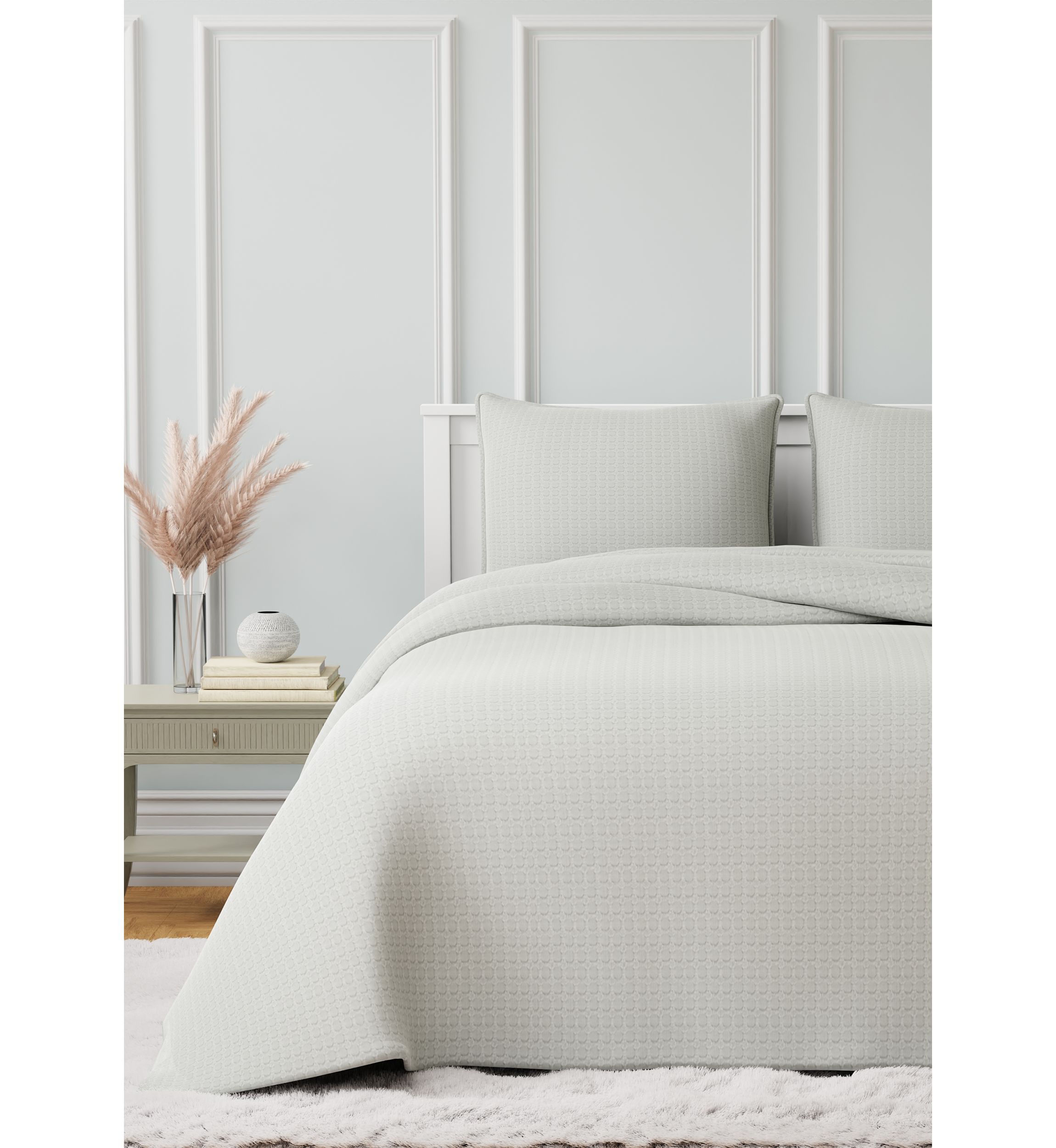 Felice Coverlet Set