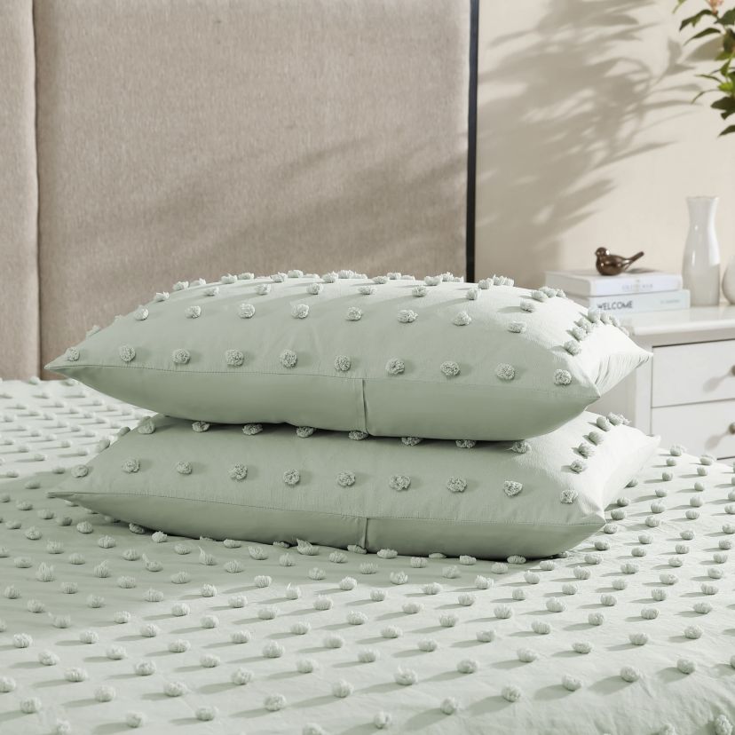 3-Piece Pom Pom Comforter Set