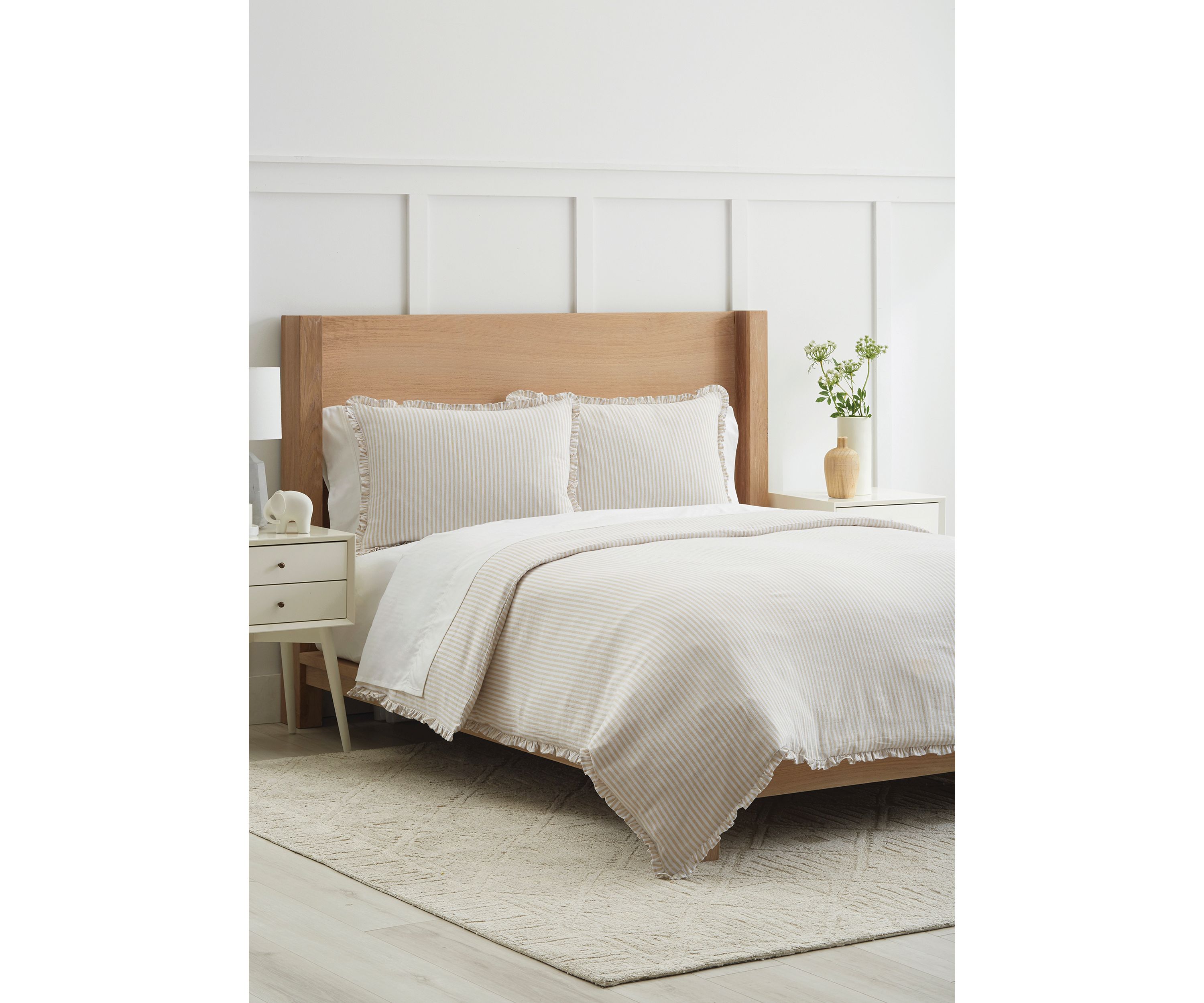 	  Seersucker Comforter Set 