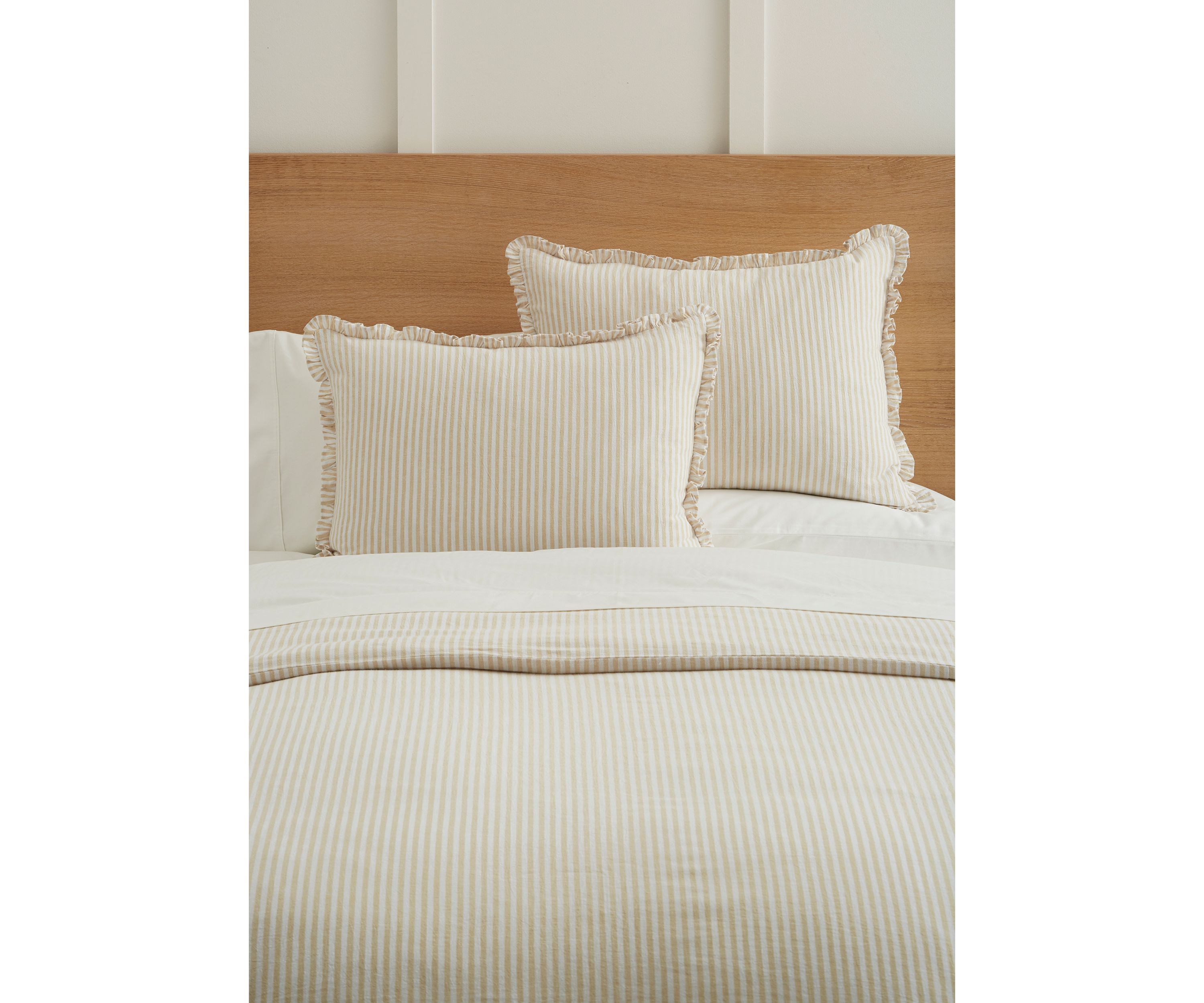 	  Seersucker Comforter Set 