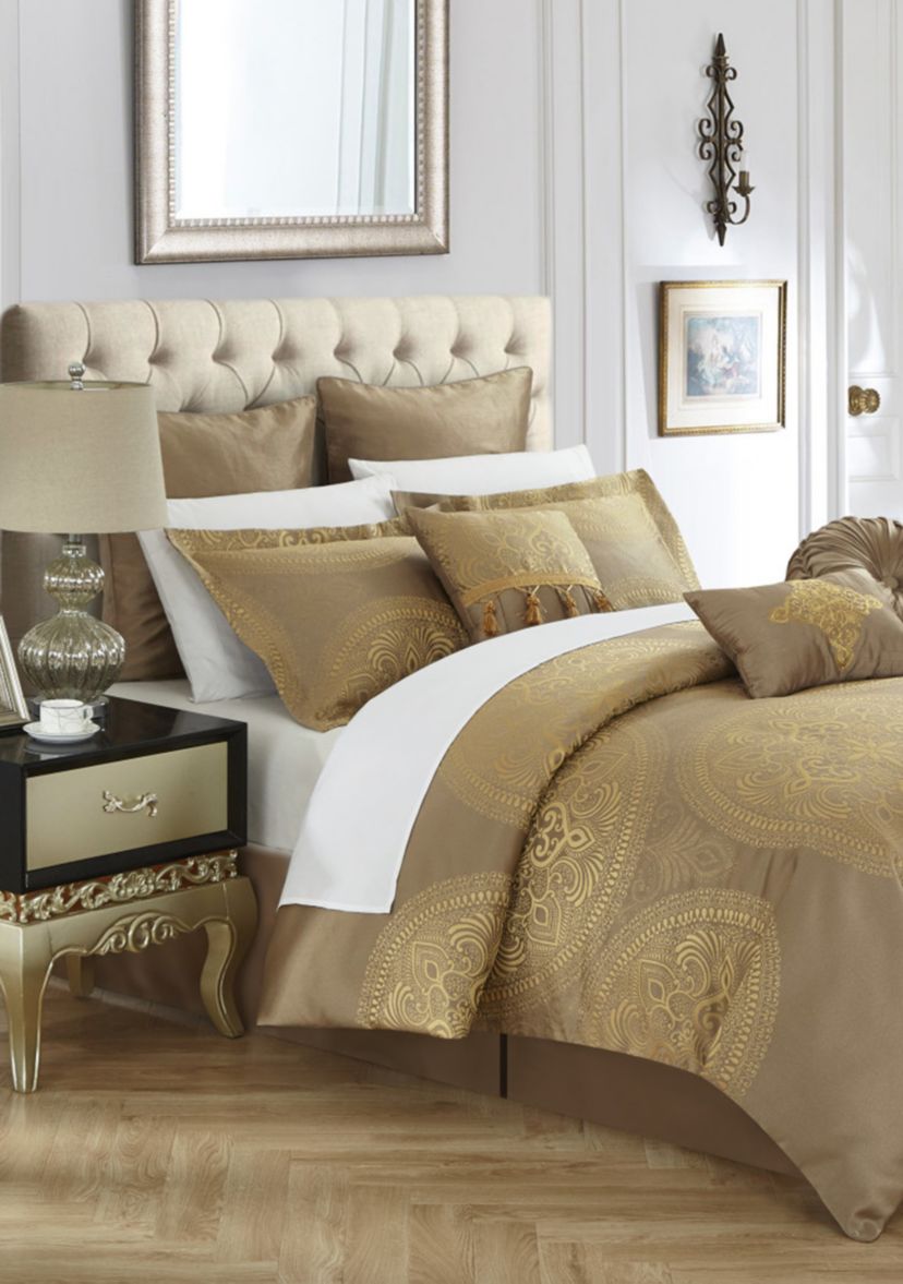 Orchard Place Comforter Set