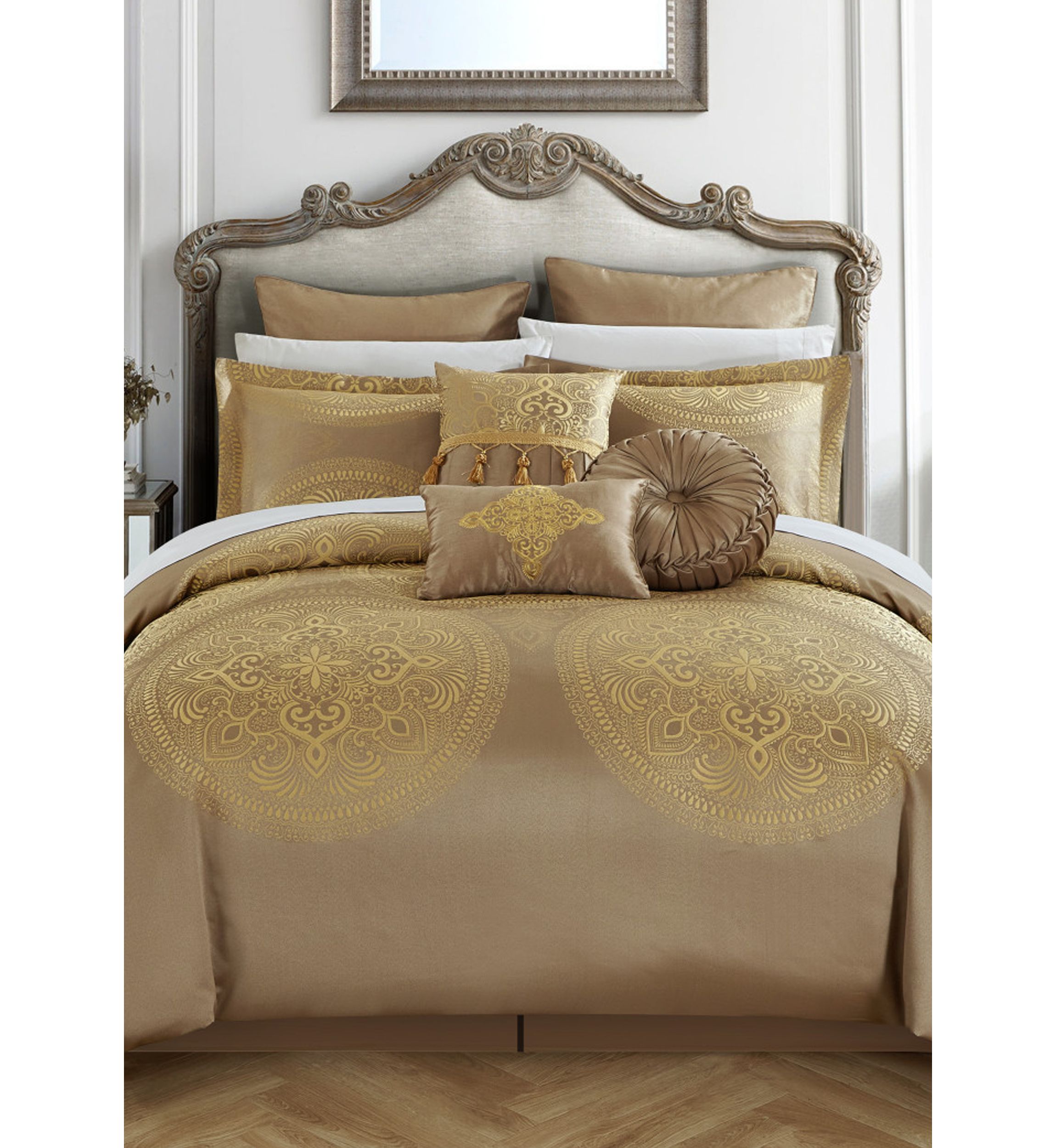 Orchard Place Comforter Set