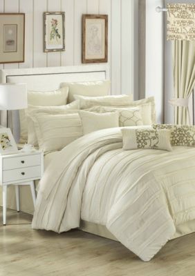 Hailee Comforter Set